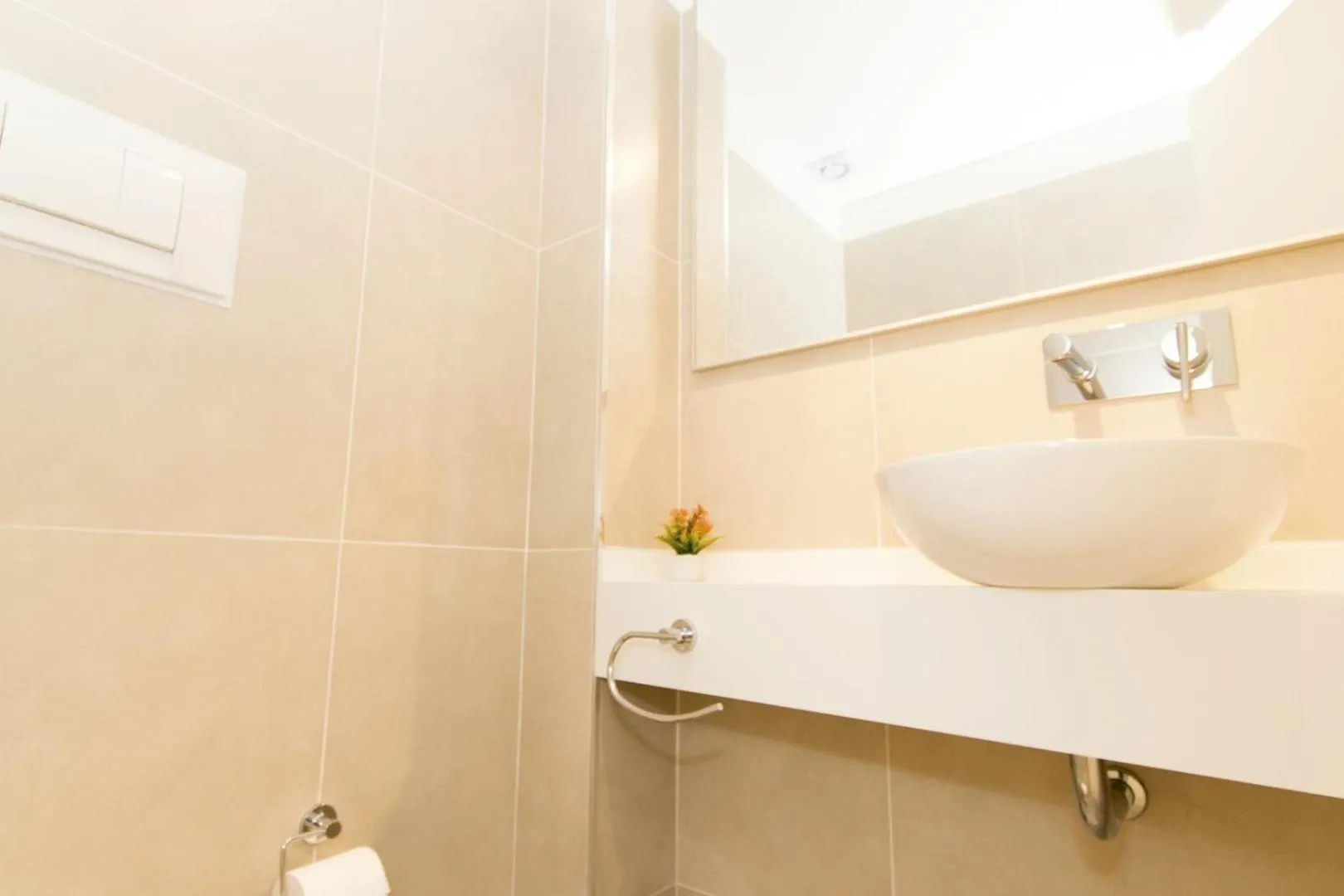 Bathroom in Pacifico Apartamentos