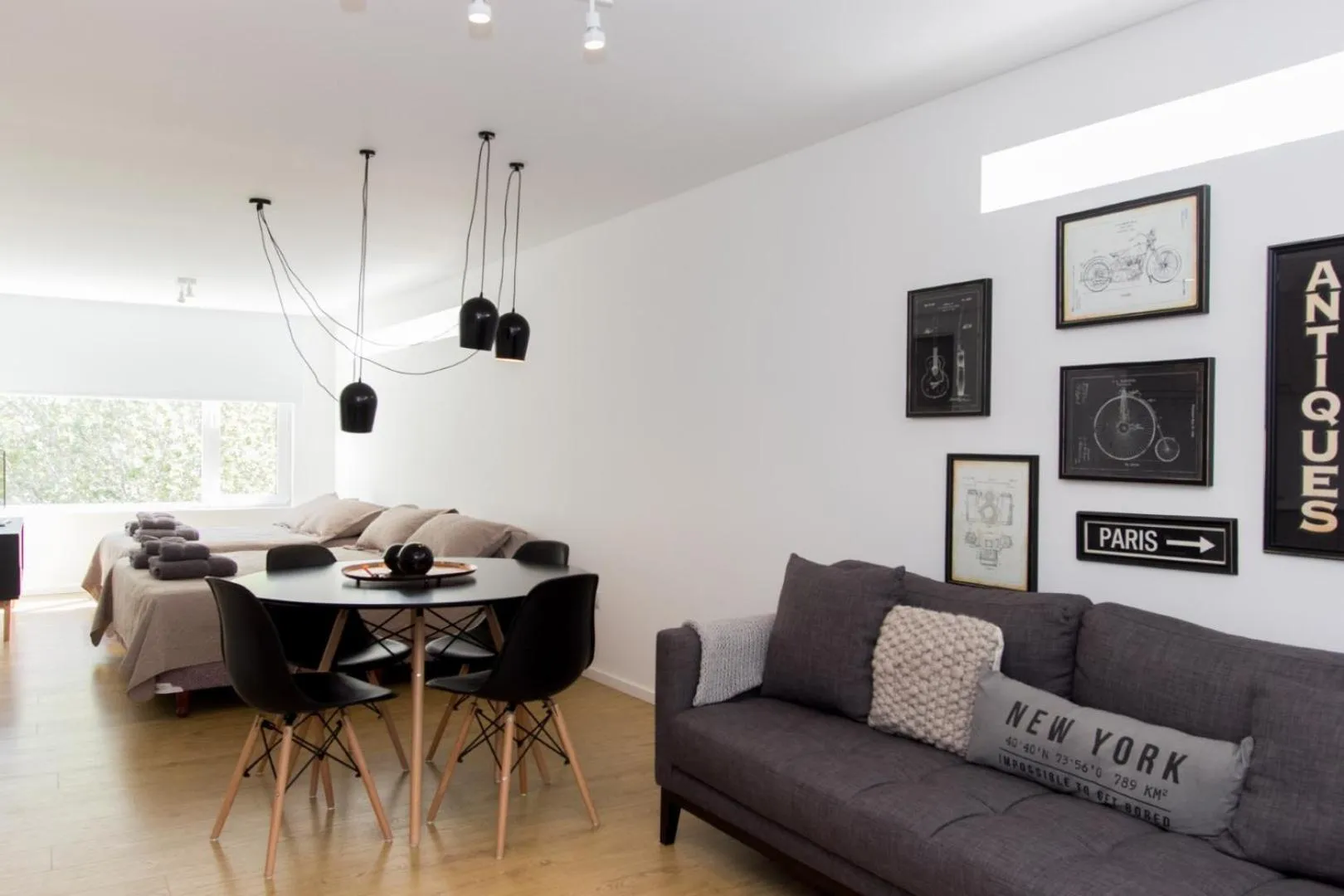 Living room in Pacifico Apartamentos