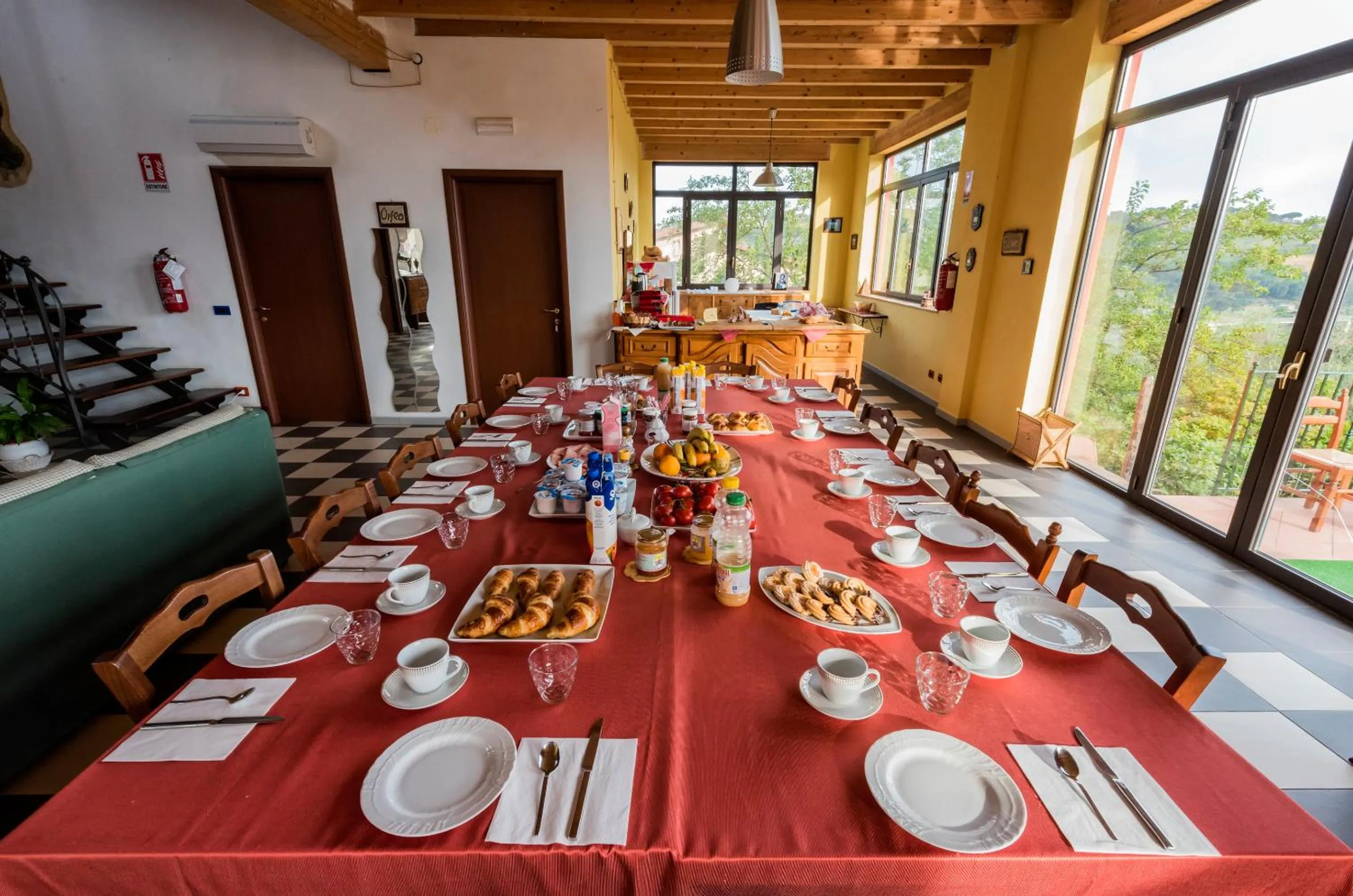Buffet breakfast in La Casa Rossa Country House
