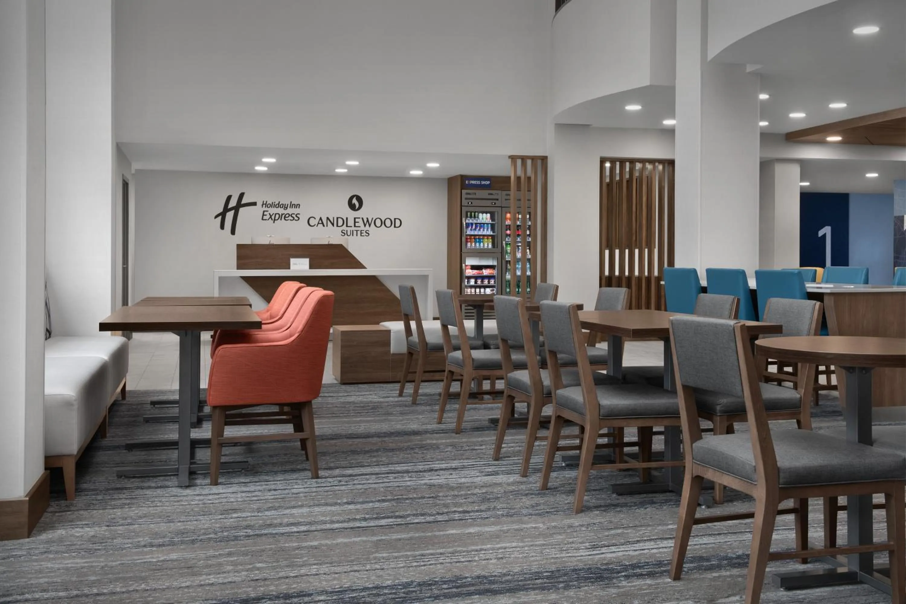 Lobby or reception in Holiday Inn Express Baltimore - BWI Airport NE by IHG