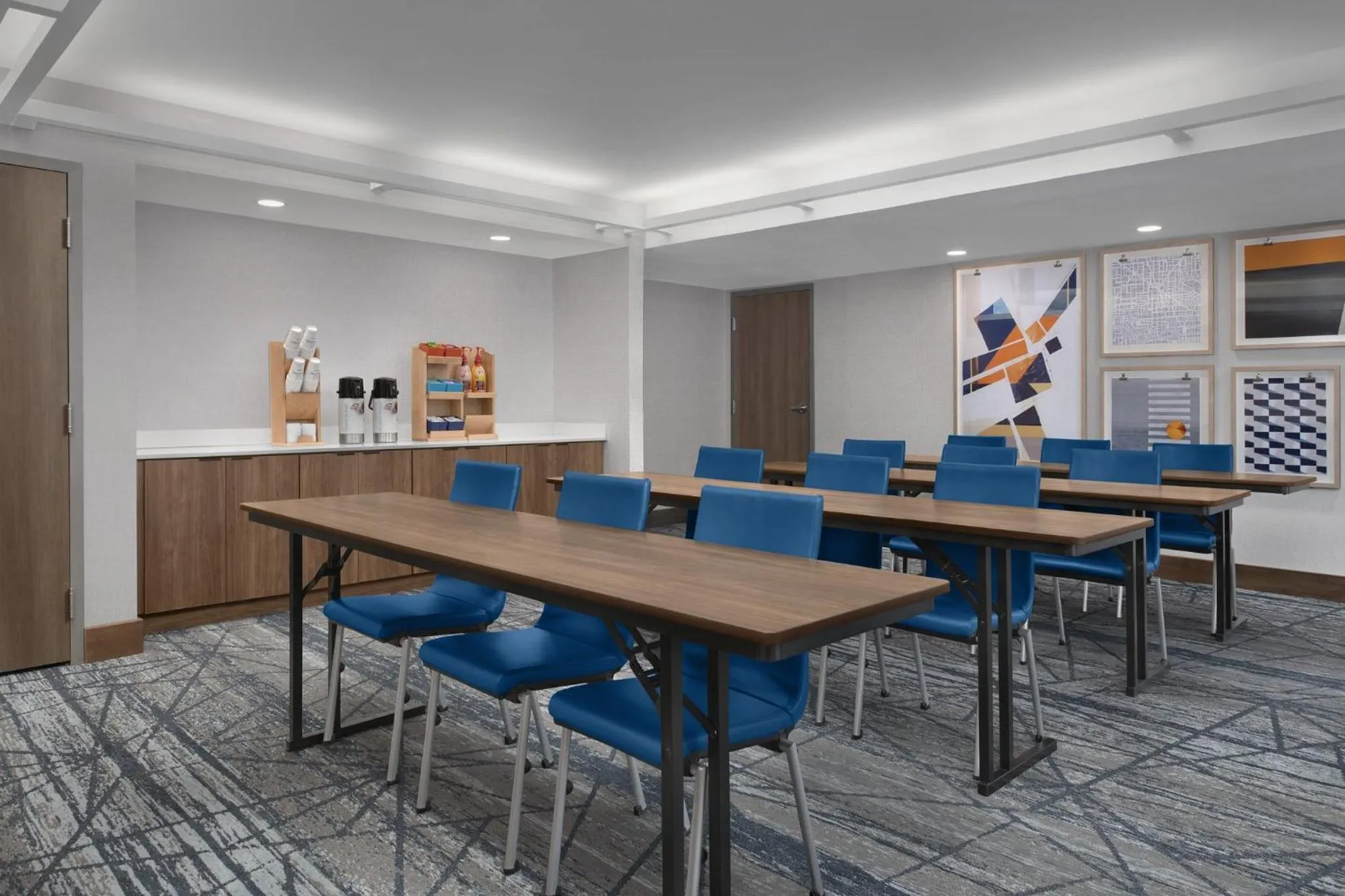 Meeting/conference room in Holiday Inn Express Baltimore - BWI Airport NE by IHG