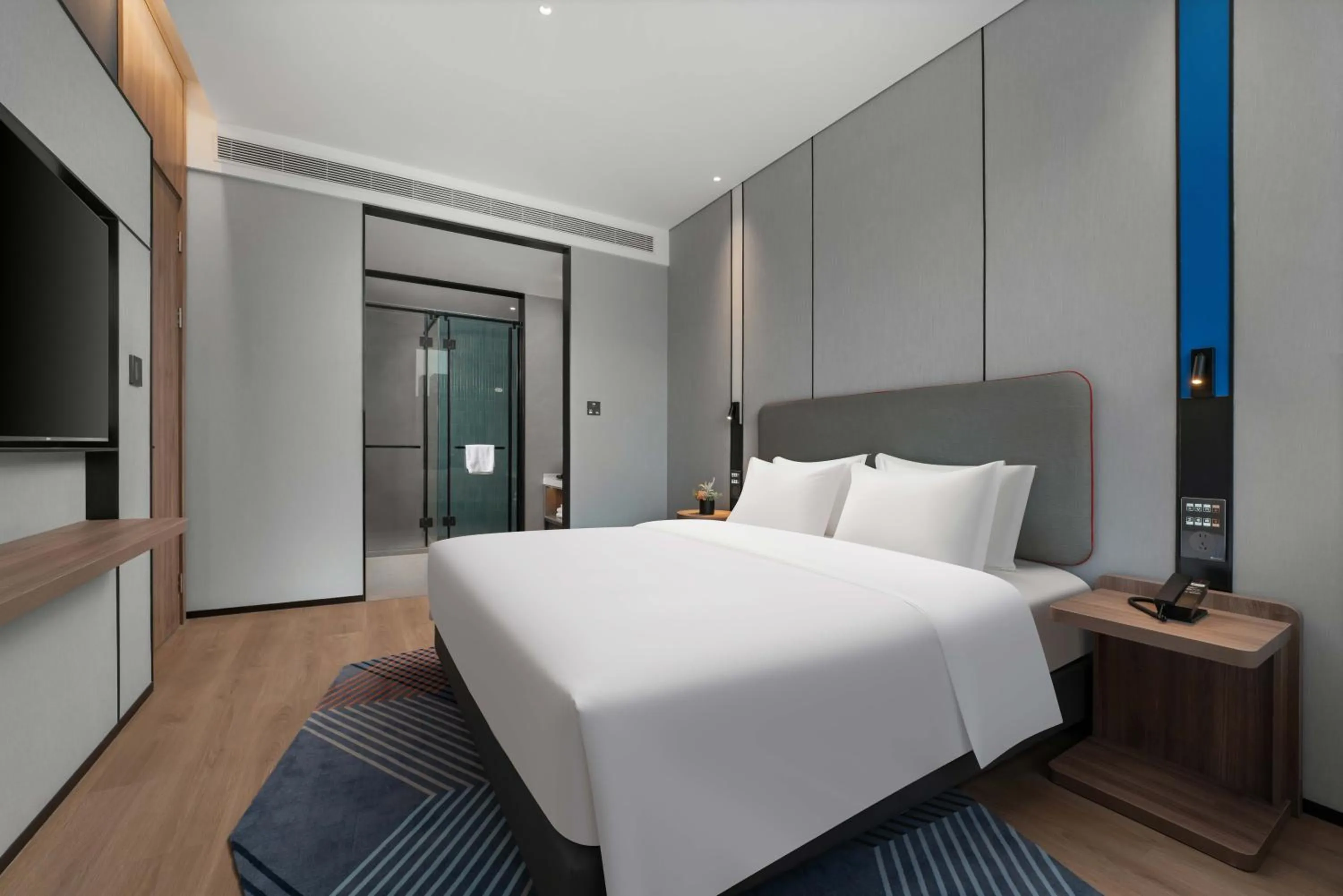 Bed in Holiday Inn Express Harbin Central Avenue by IHG