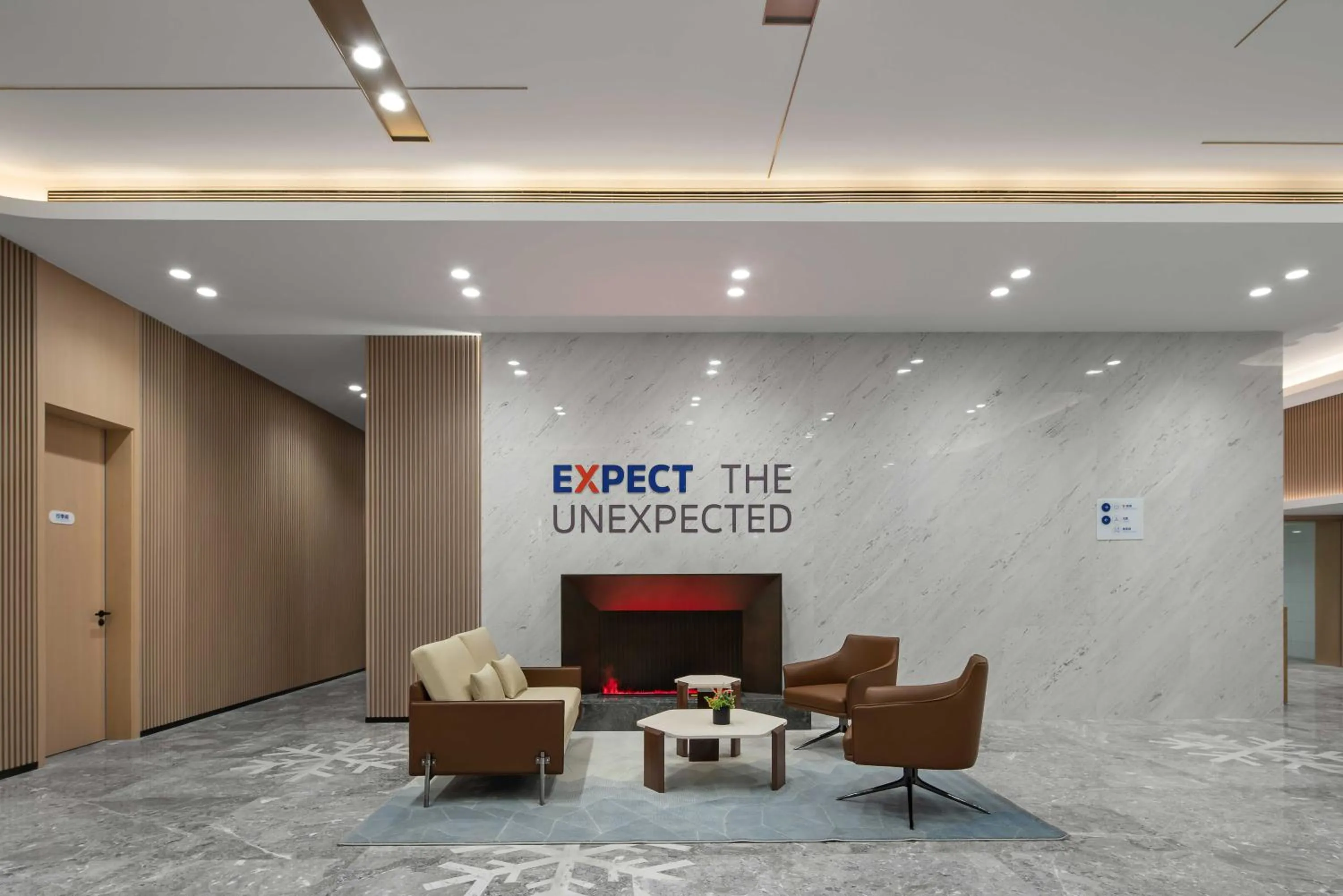 Lobby or reception in Holiday Inn Express Harbin Central Avenue by IHG