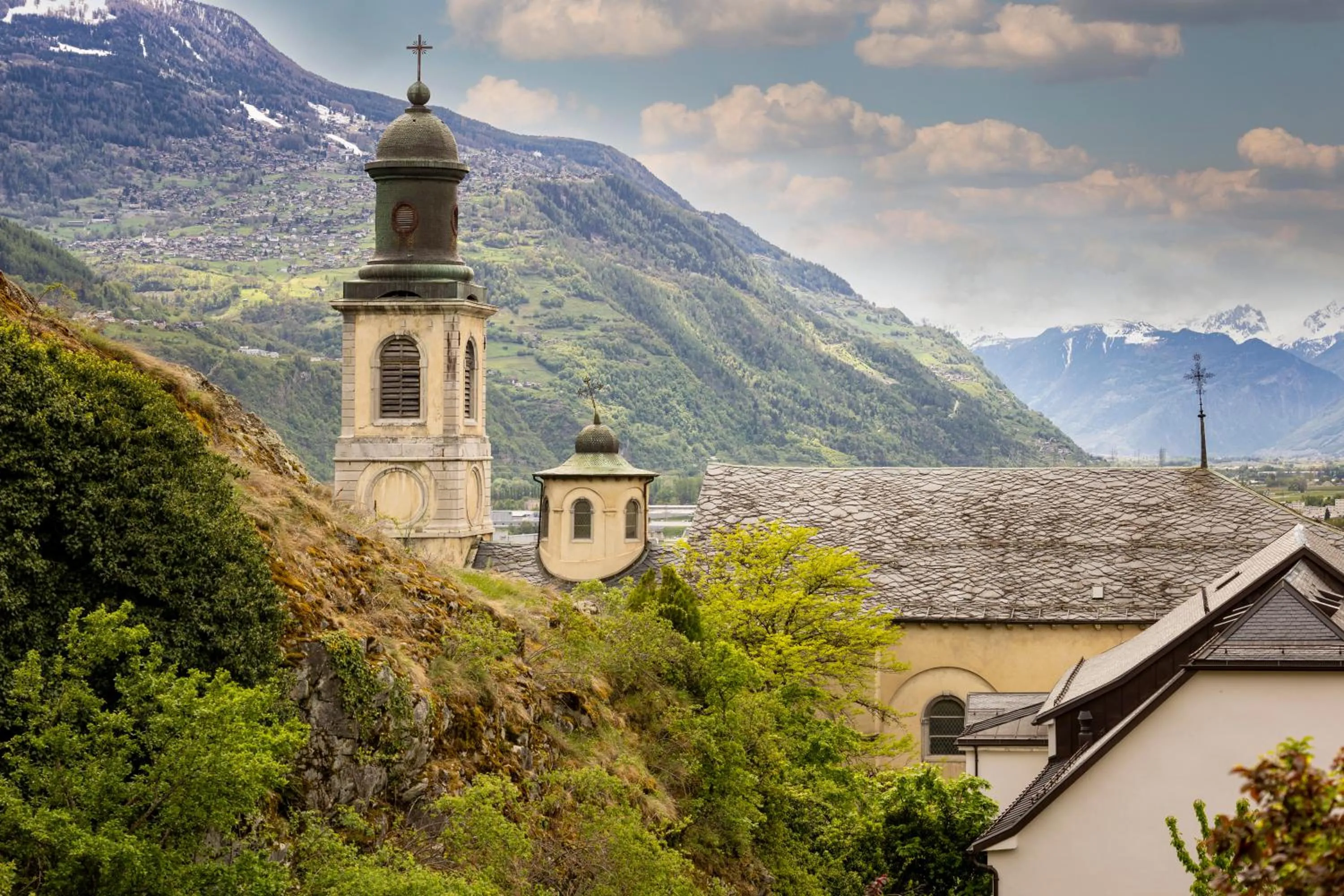 Nearby landmark in Holiday Inn Express & Suites Sion by IHG