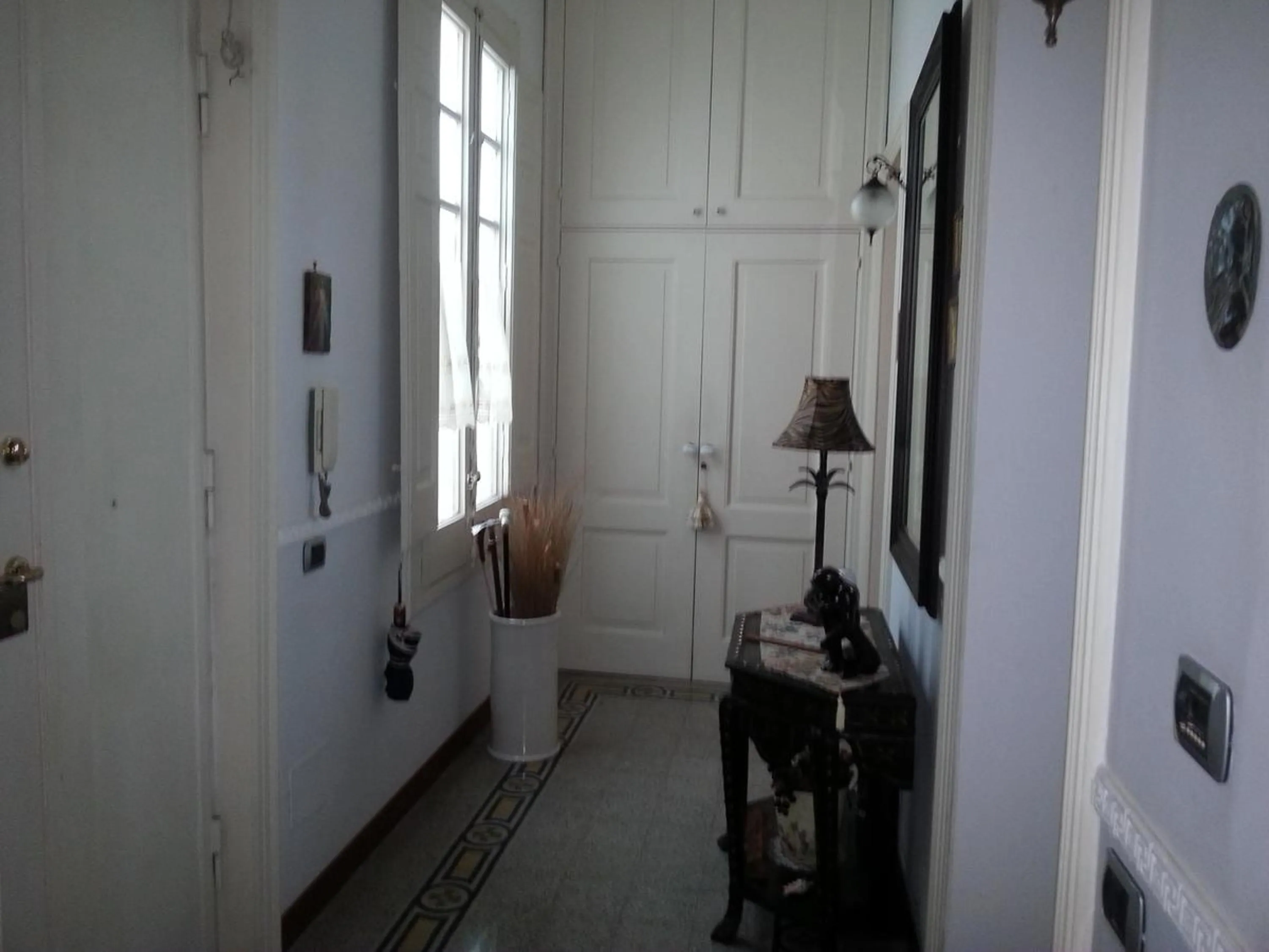 Decorative detail in L'Incanto