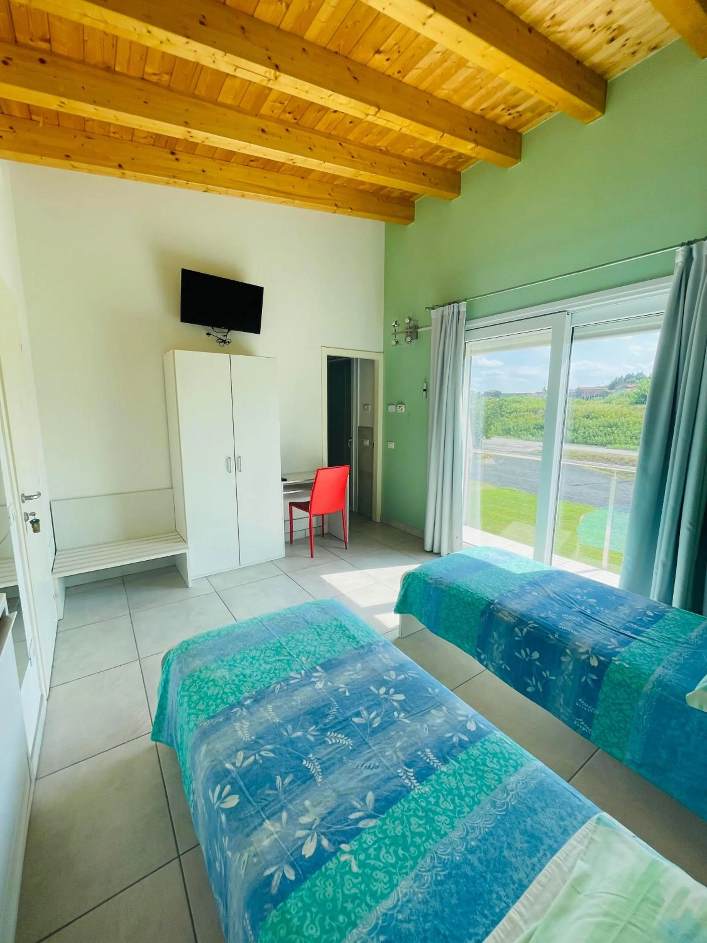 Photo of the whole room, Bed in B&B Le Albare