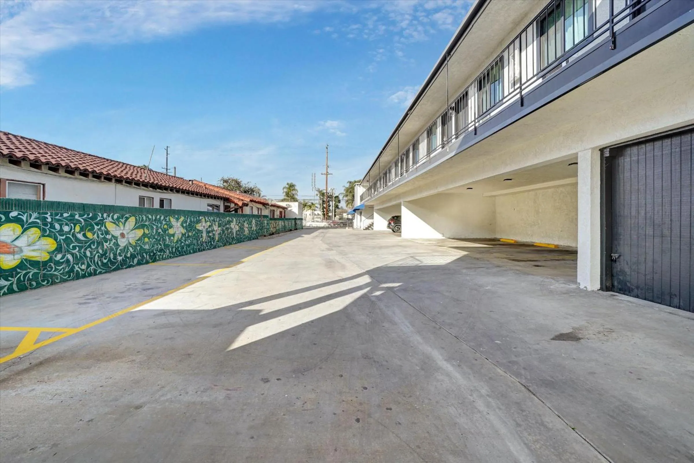 Property building in Casablanca Inn
