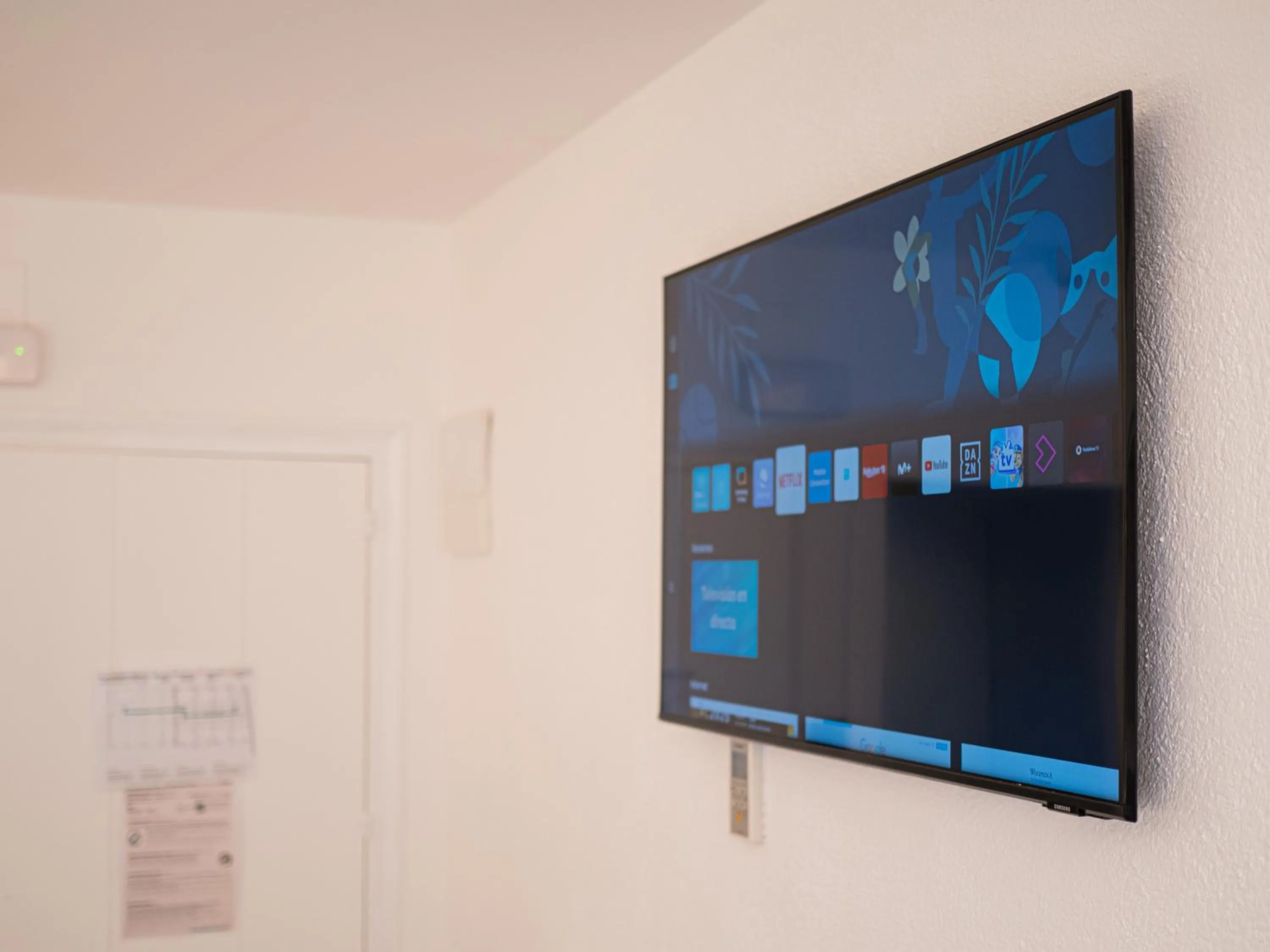 TV and multimedia in Hostal Marina Cadaqués