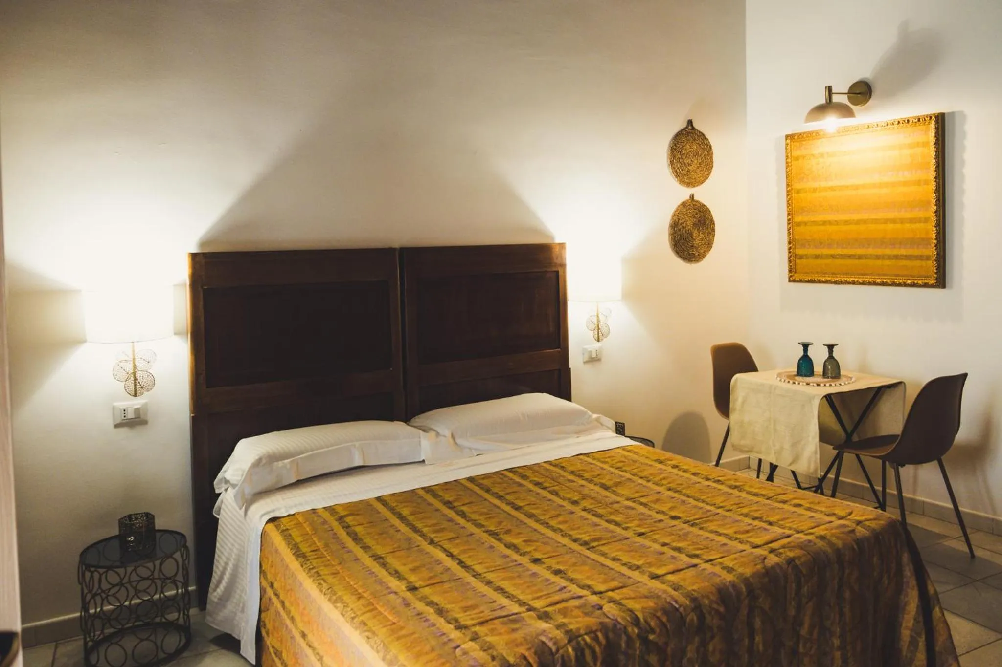 Bed in HolidayMonopoli