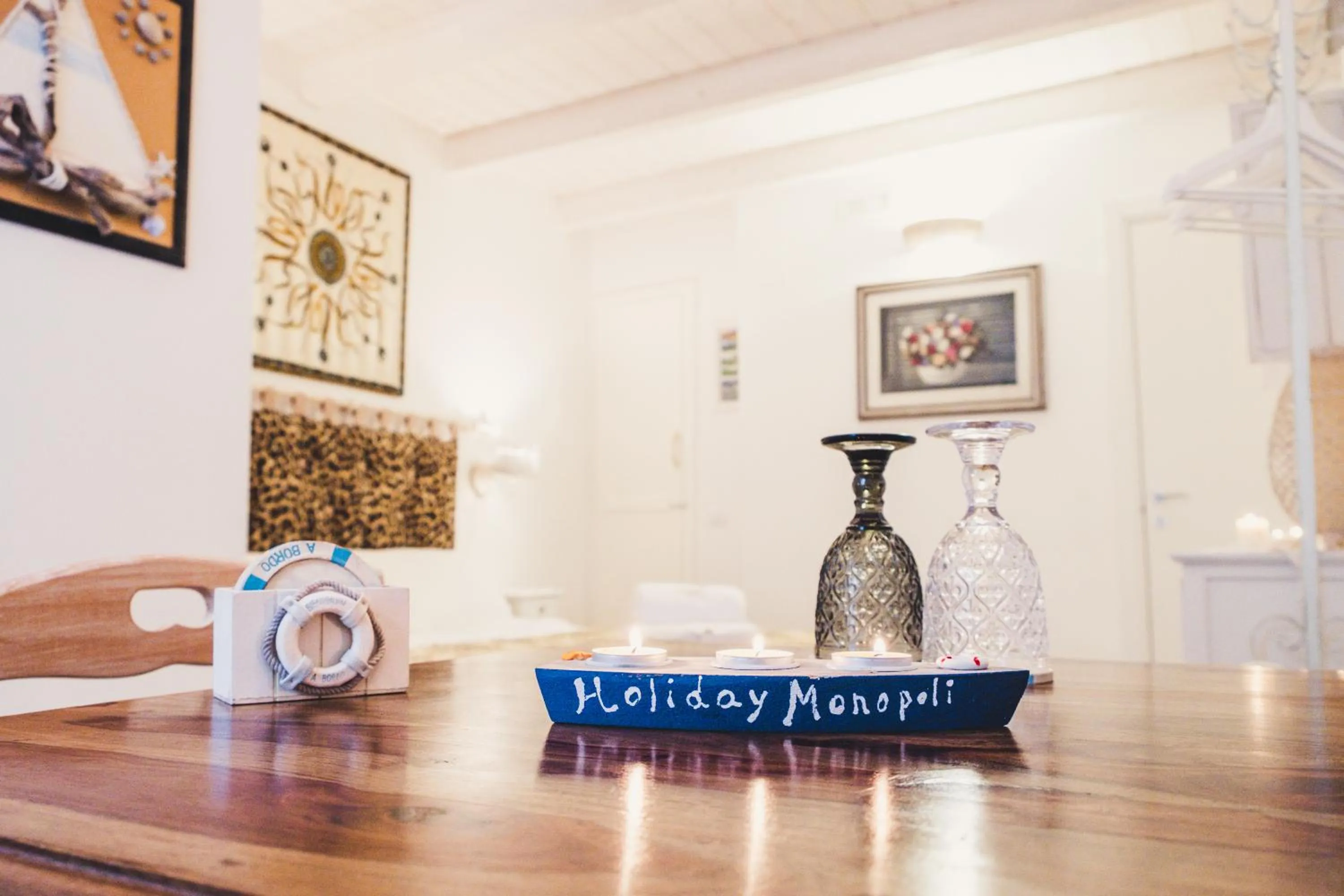 Photo of the whole room in HolidayMonopoli