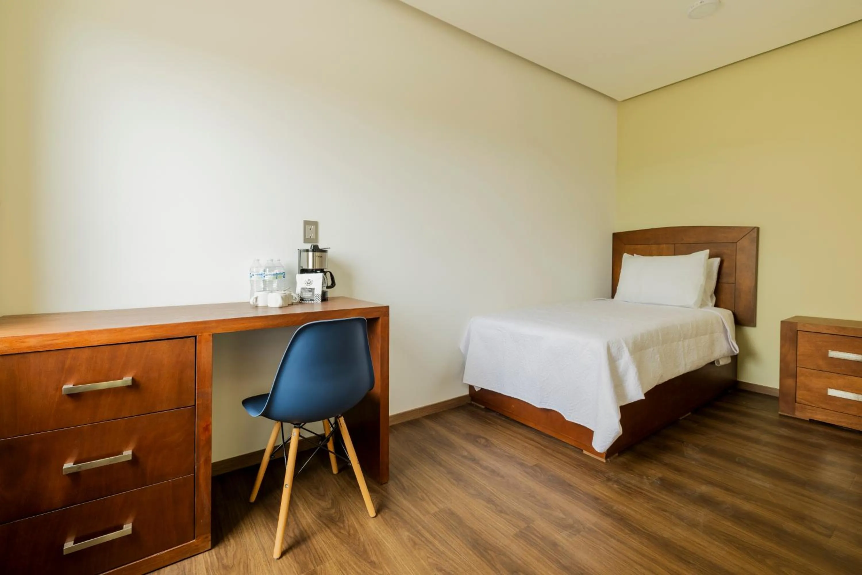 Bedroom, Bed in MC HOTEL Saldarriaga Querétaro