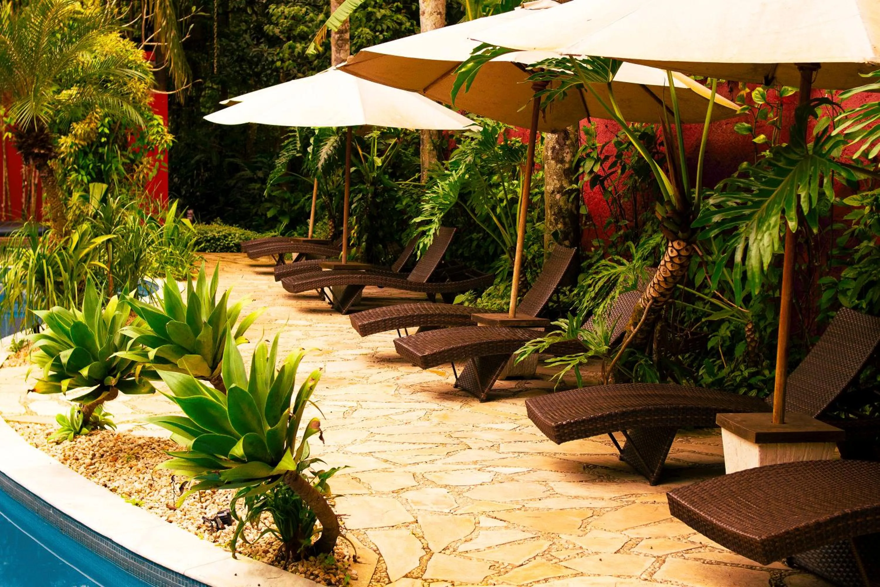 Swimming pool in Smart Hotel Pousada Reserva Camburi