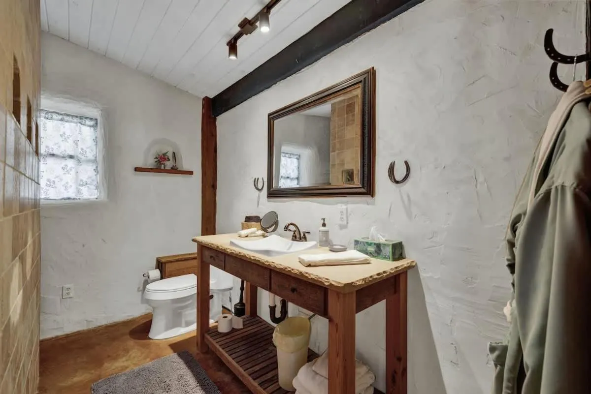 Bathroom in Sonora Casita Hot-Tub + Nandina Cottage Hot-Tub