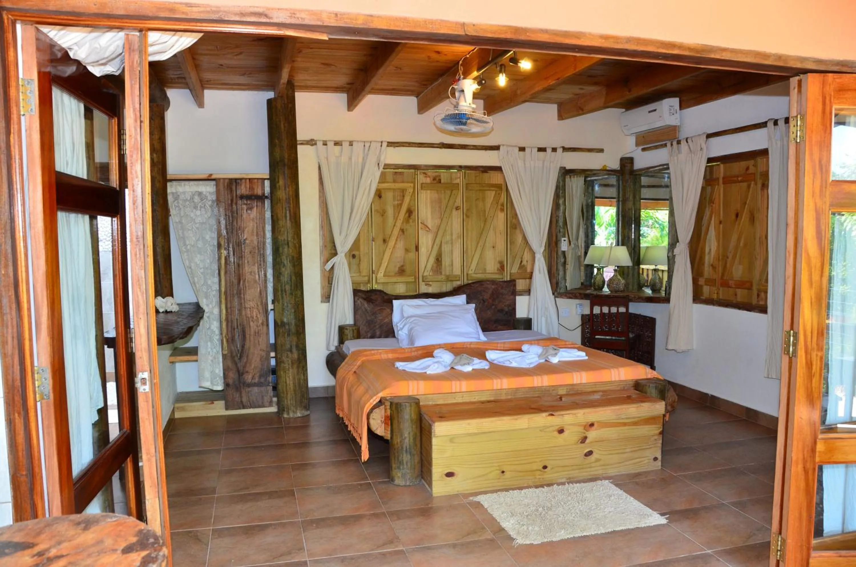 Bedroom, Bed in Kaz Ladouceur