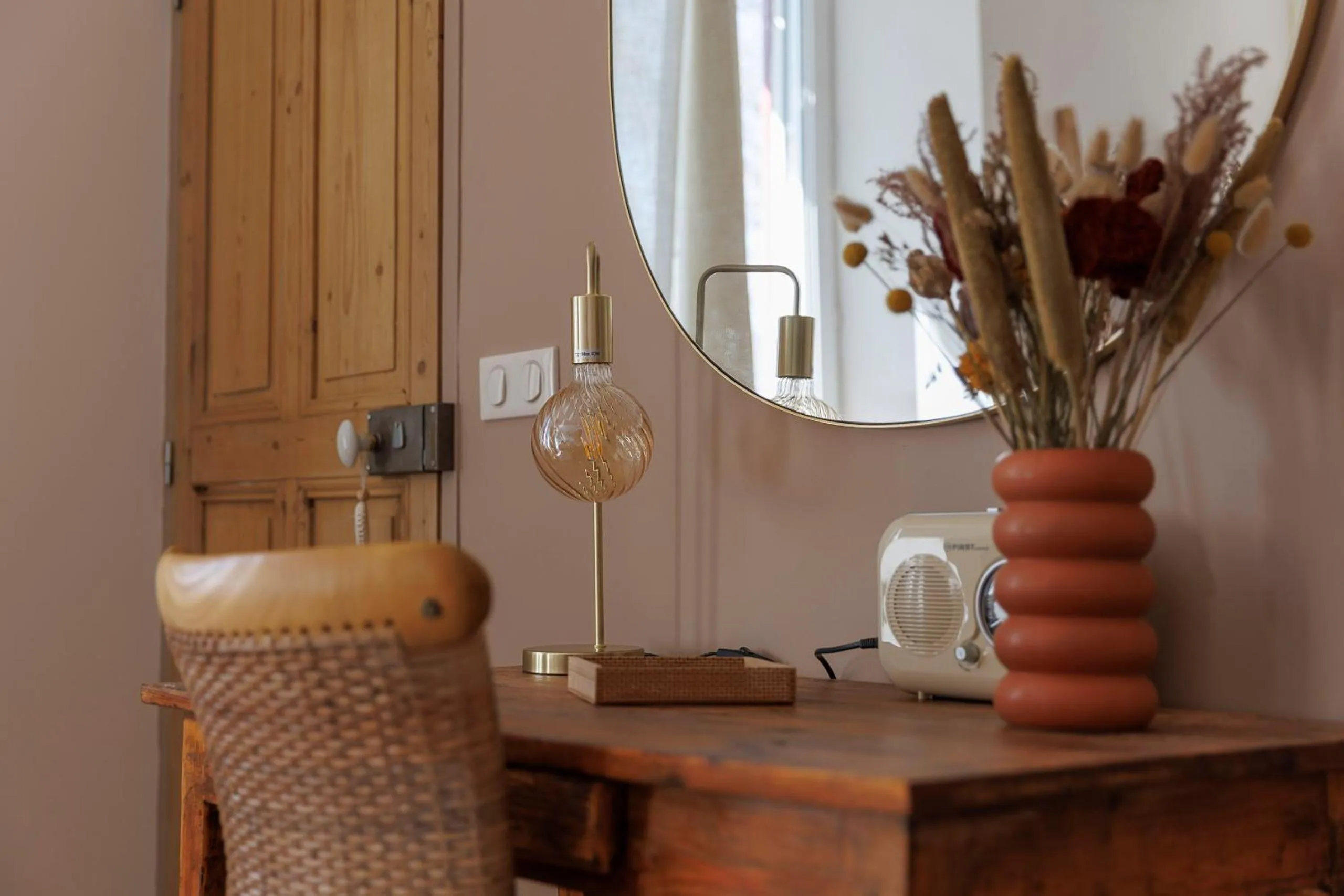 Bedroom in CHAMBRES D'HÔTES L'Oréliane en Provence Adults Only