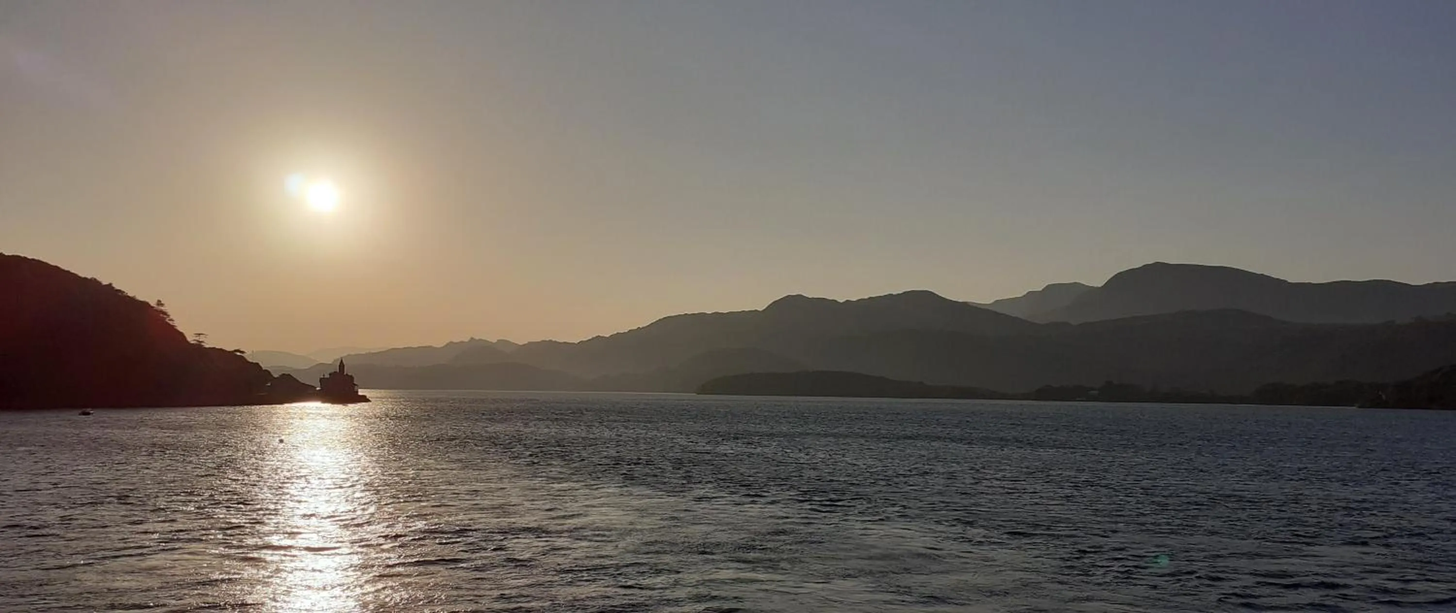 Sunrise in Bryn Teg Barn