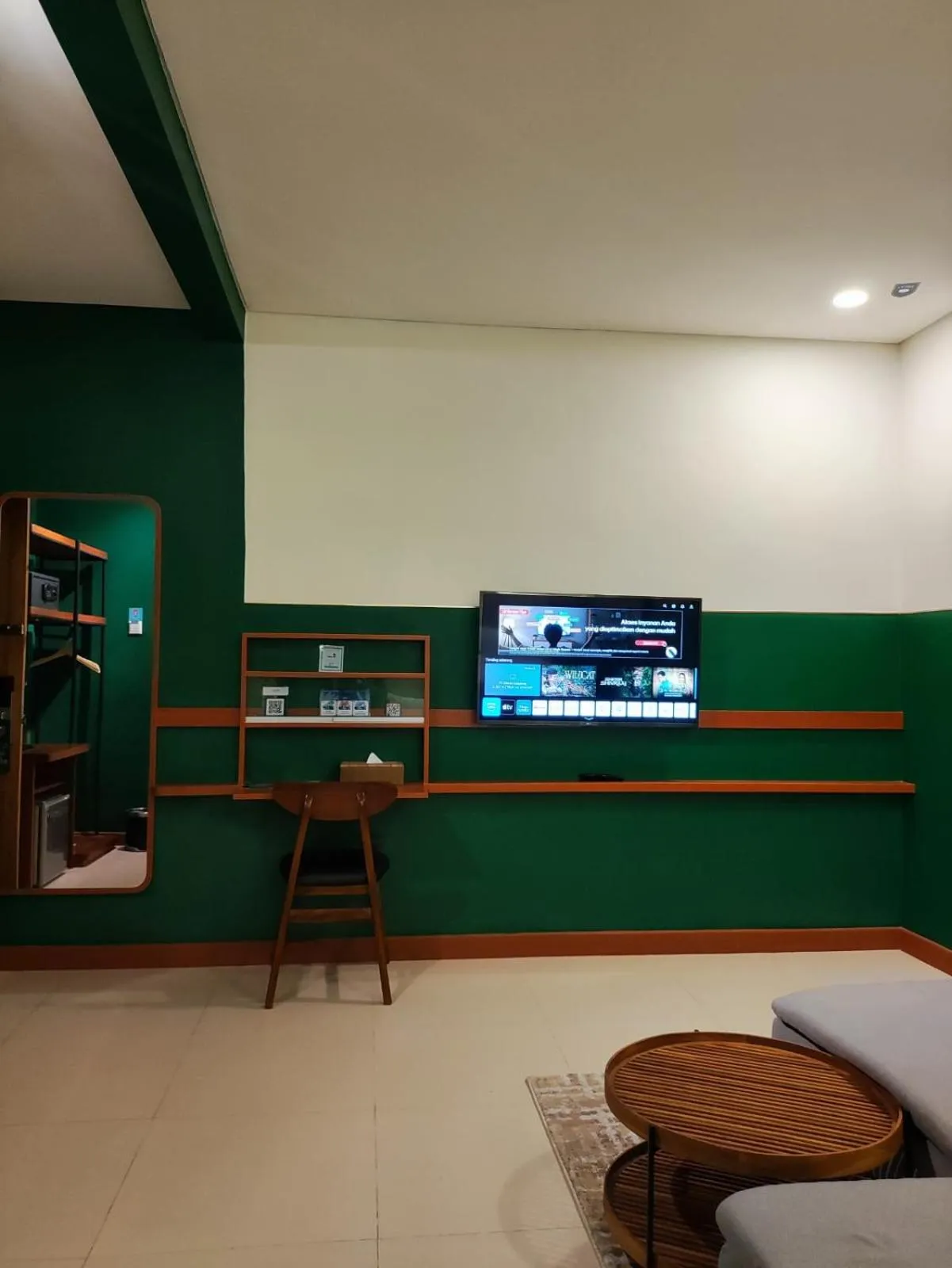 TV and multimedia in Liberta Malioboro North