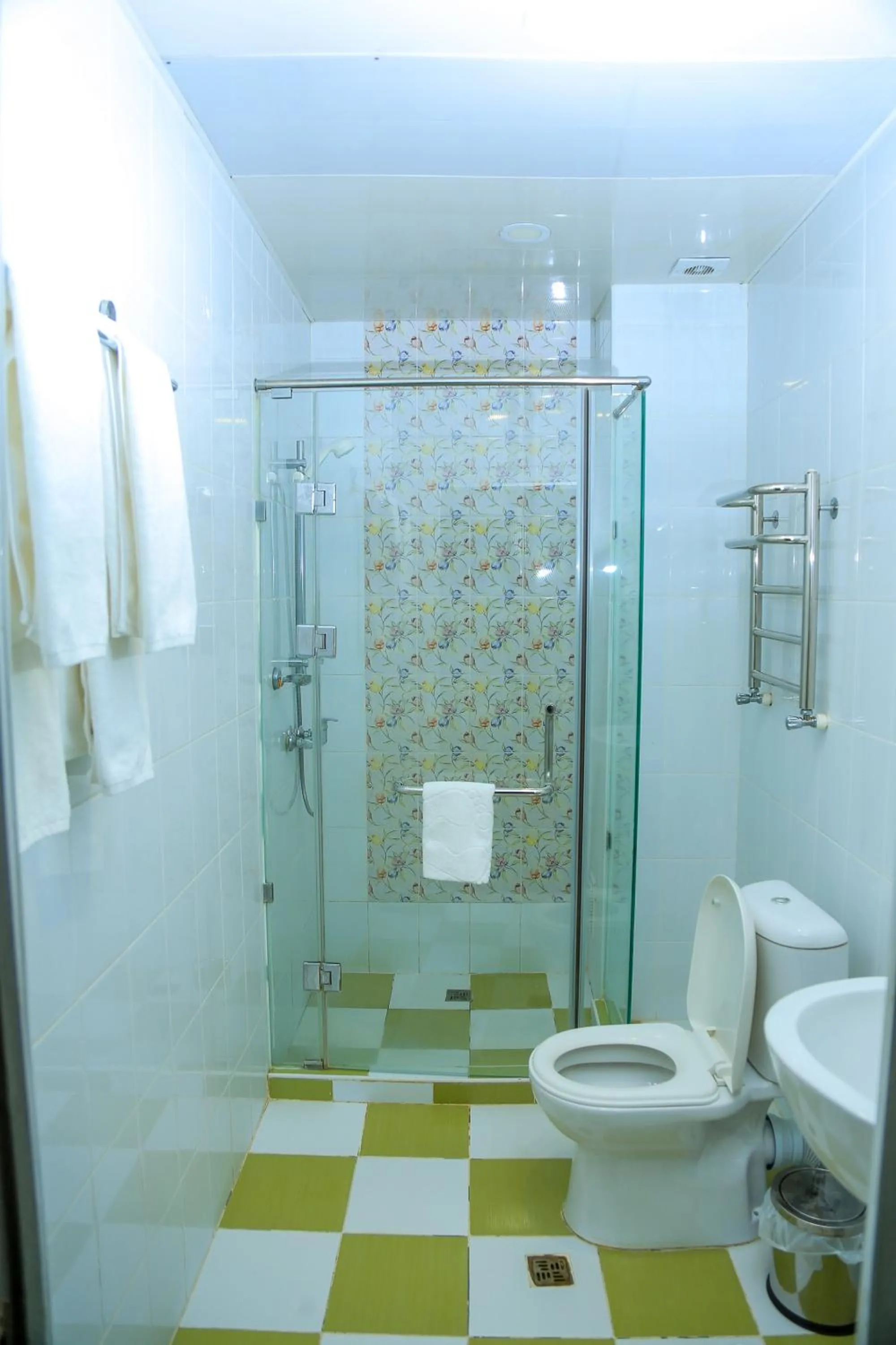 Shower in ART SAMARQAND hotel