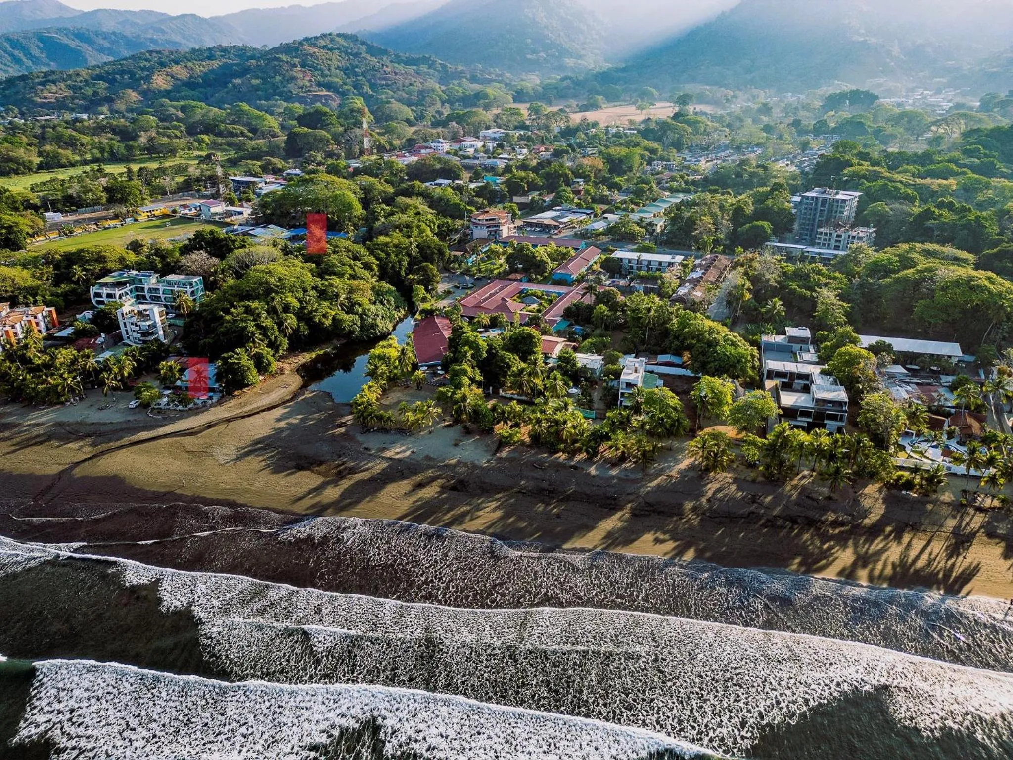 Beach Break Resort & CR Surf Camp