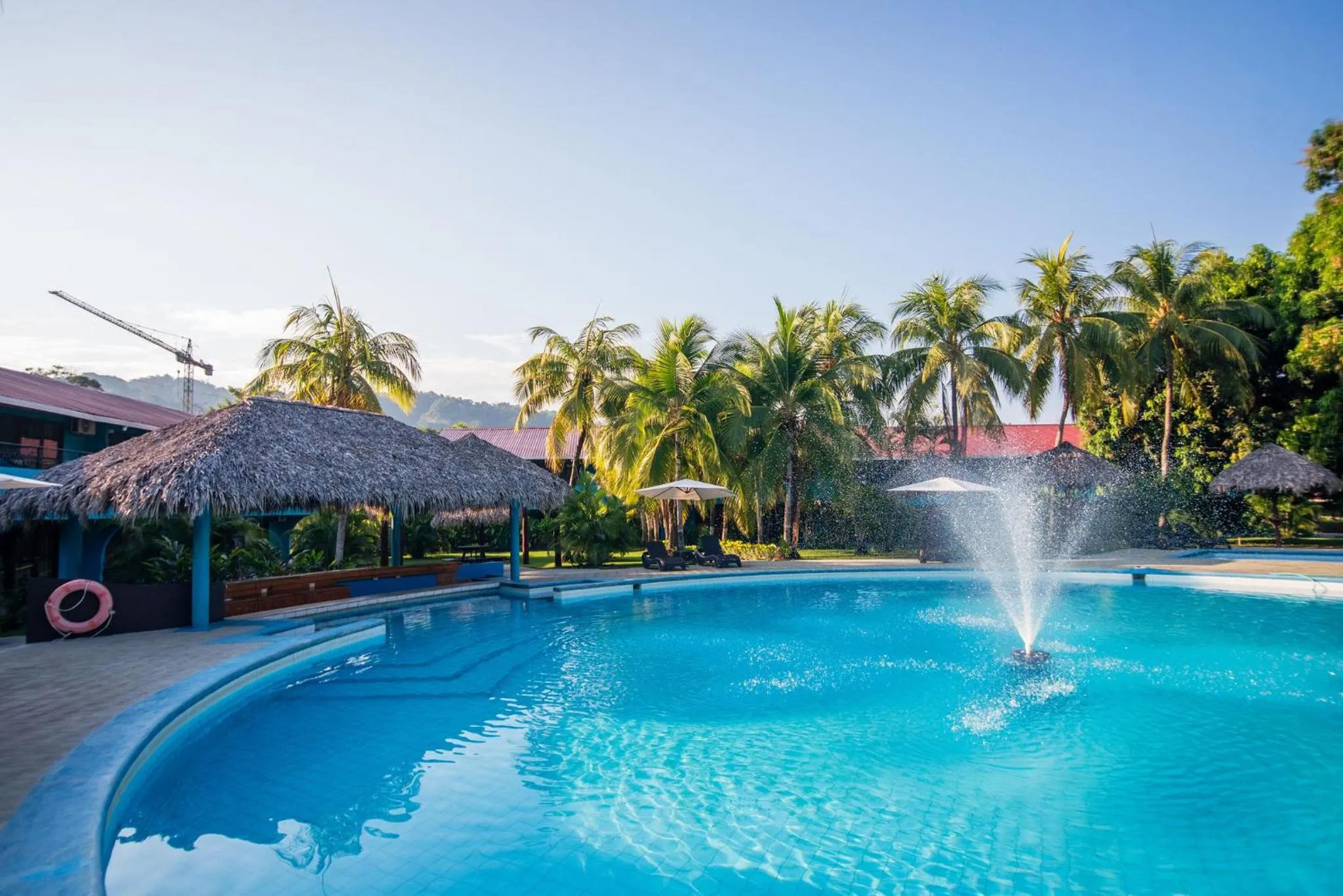 Beach Break Resort & CR Surf Camp