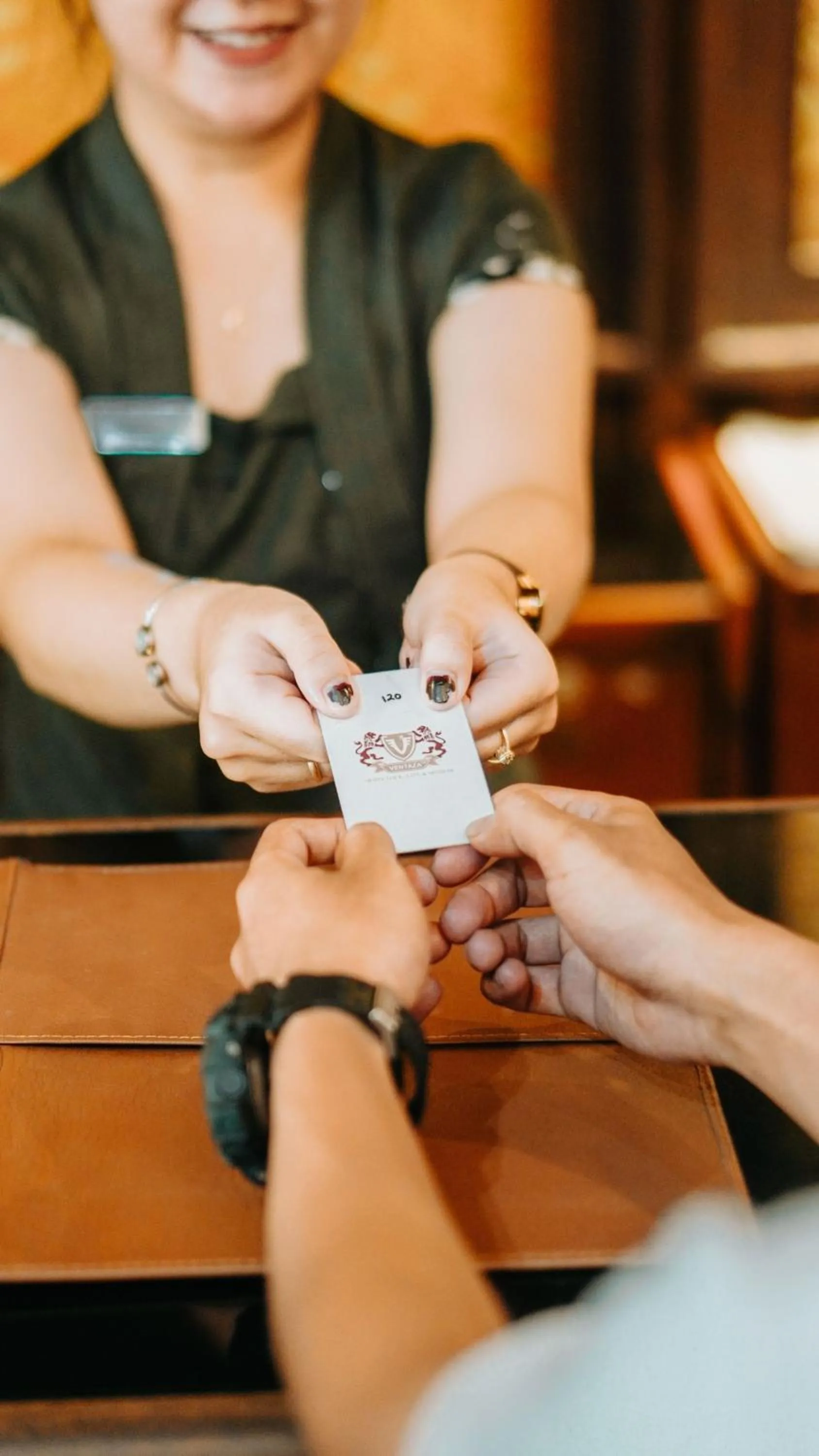 Tuwuh Hotel at Kayutangan