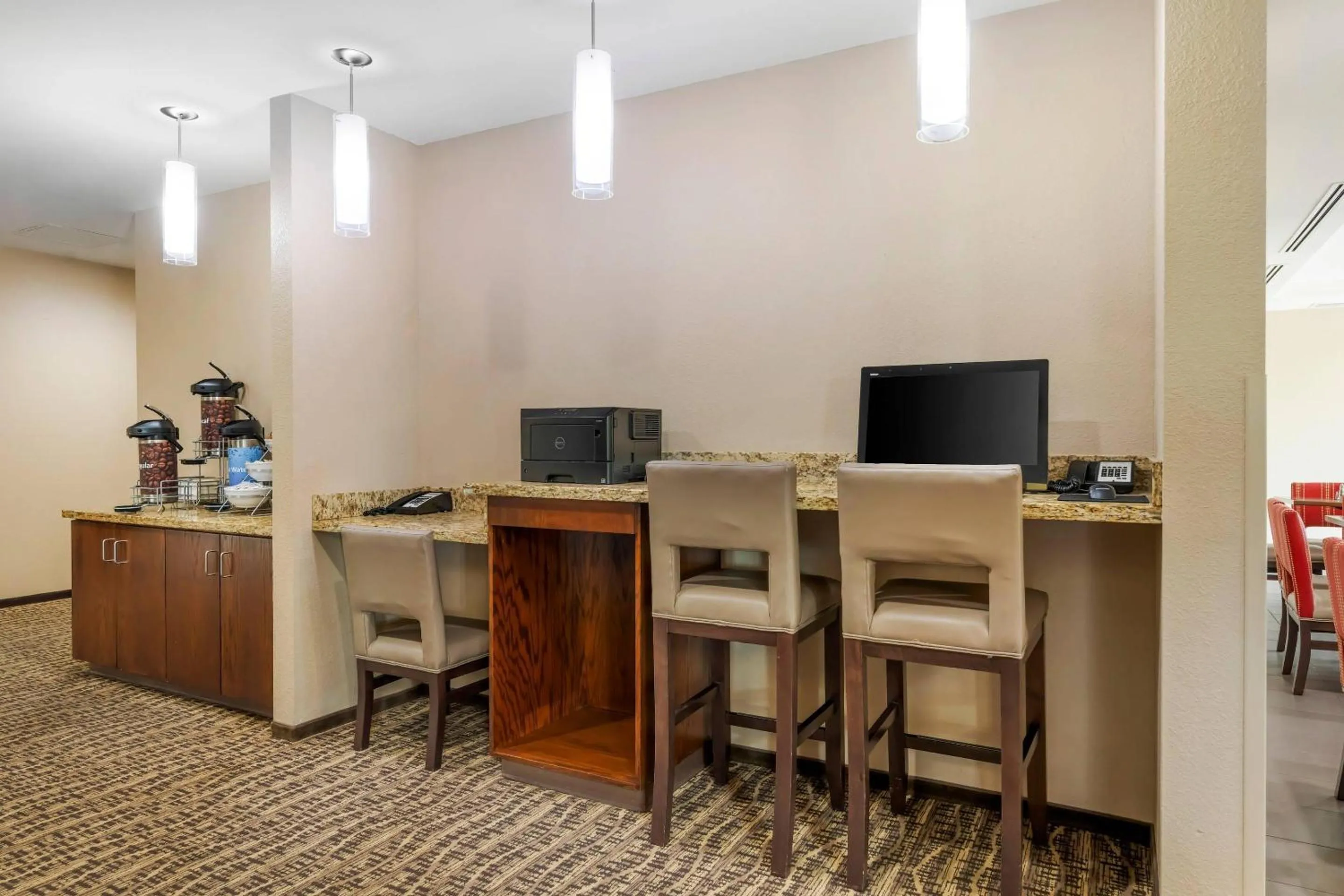 Business facilities in Comfort Suites West Omaha