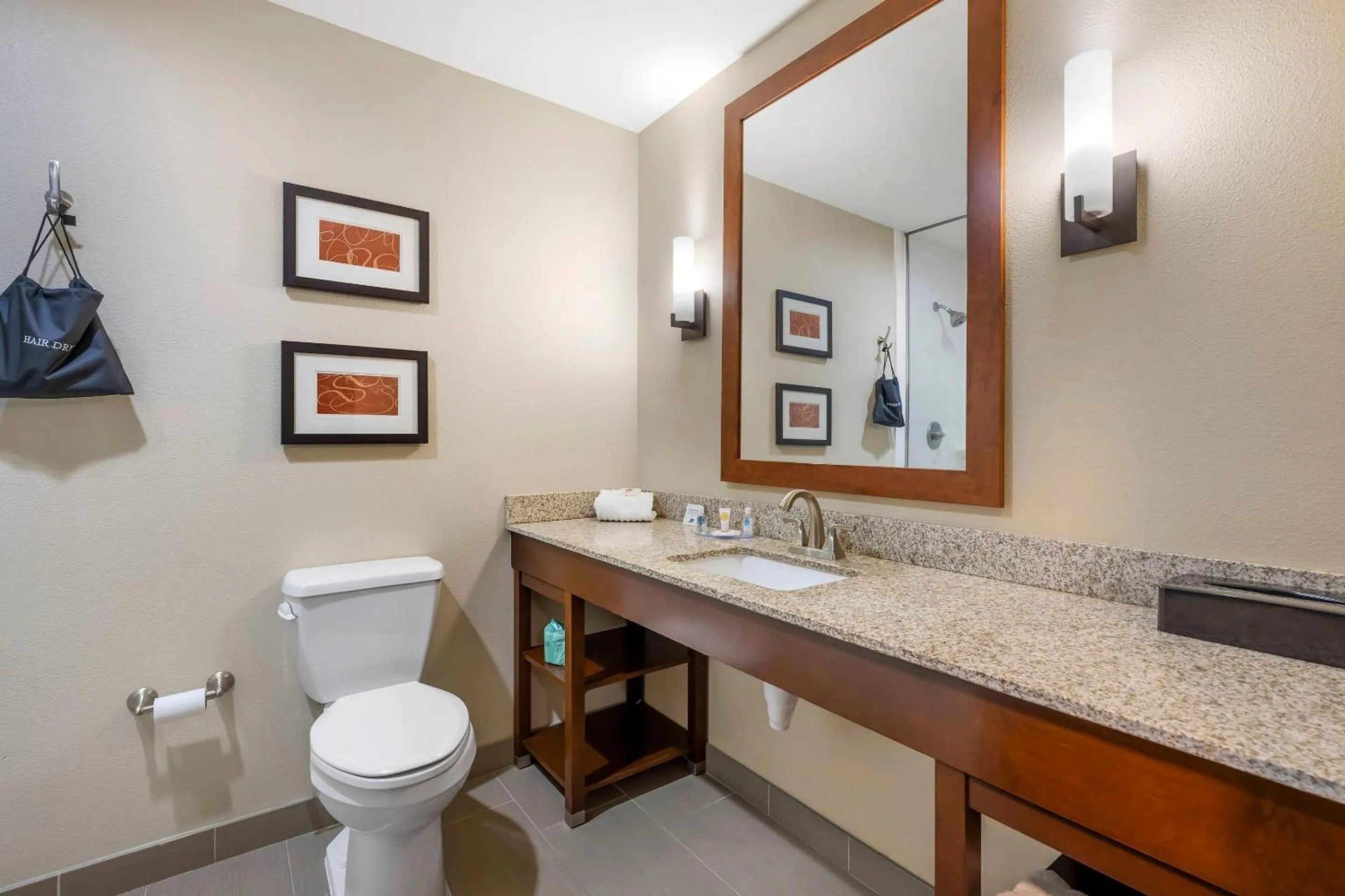 Bedroom in Comfort Suites West Omaha