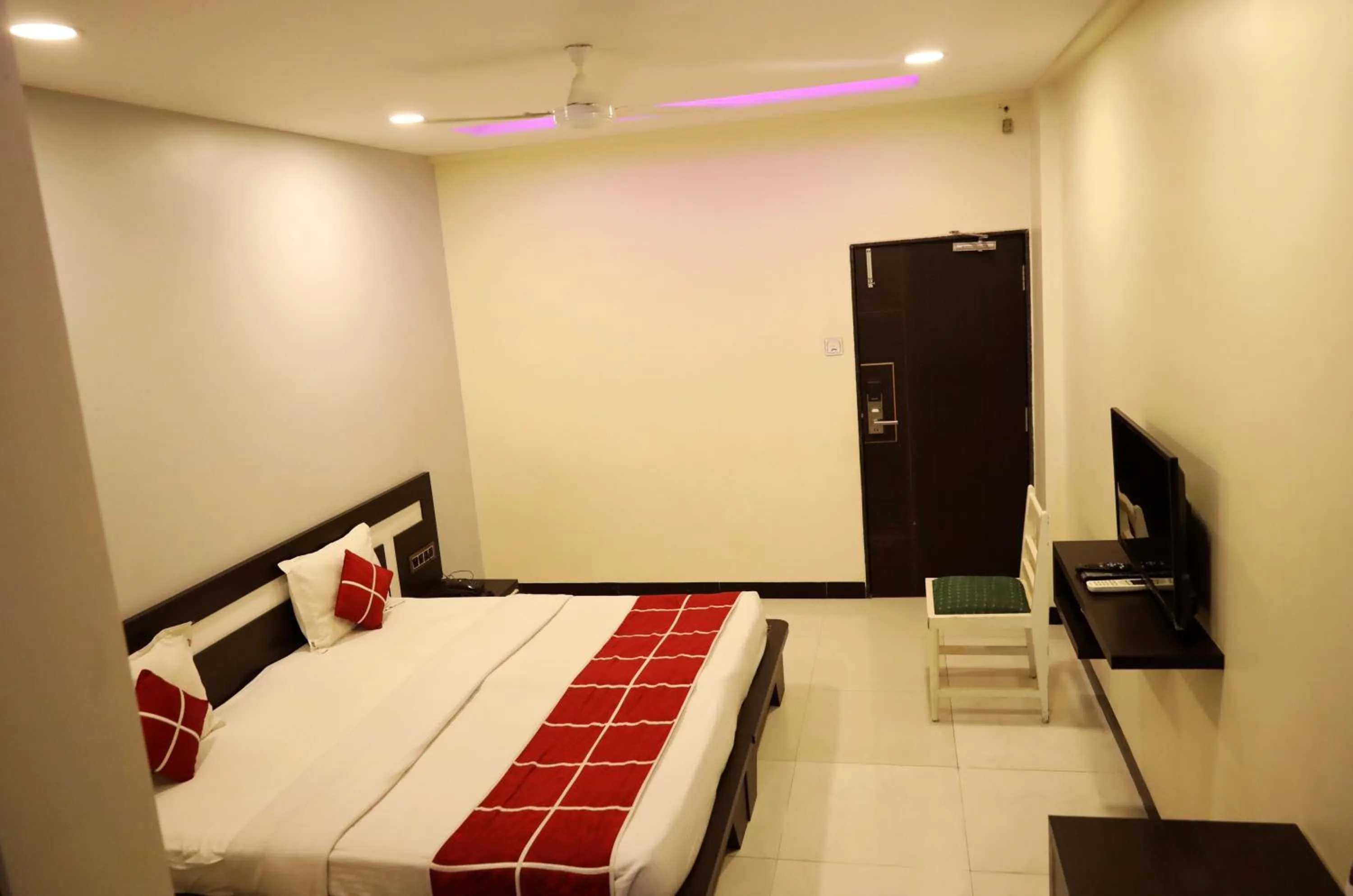 Bed in Hotel Sparkling Pearl