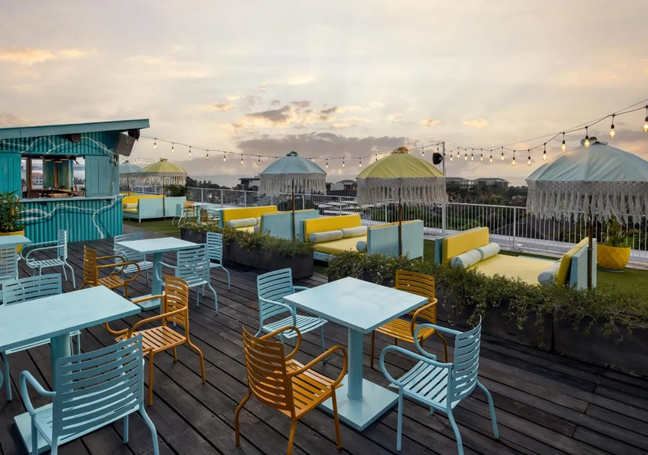 Lounge or bar in Viva Dash Hotel Seminyak