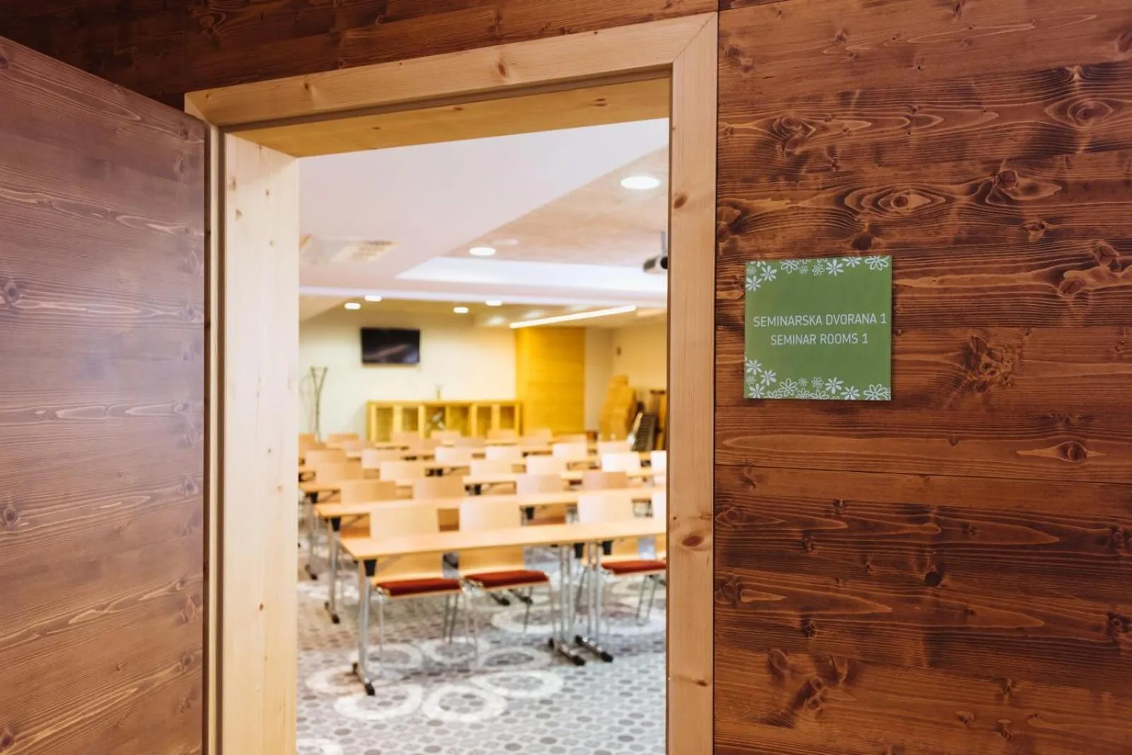 Communal lounge/ TV room in Hotel Natura