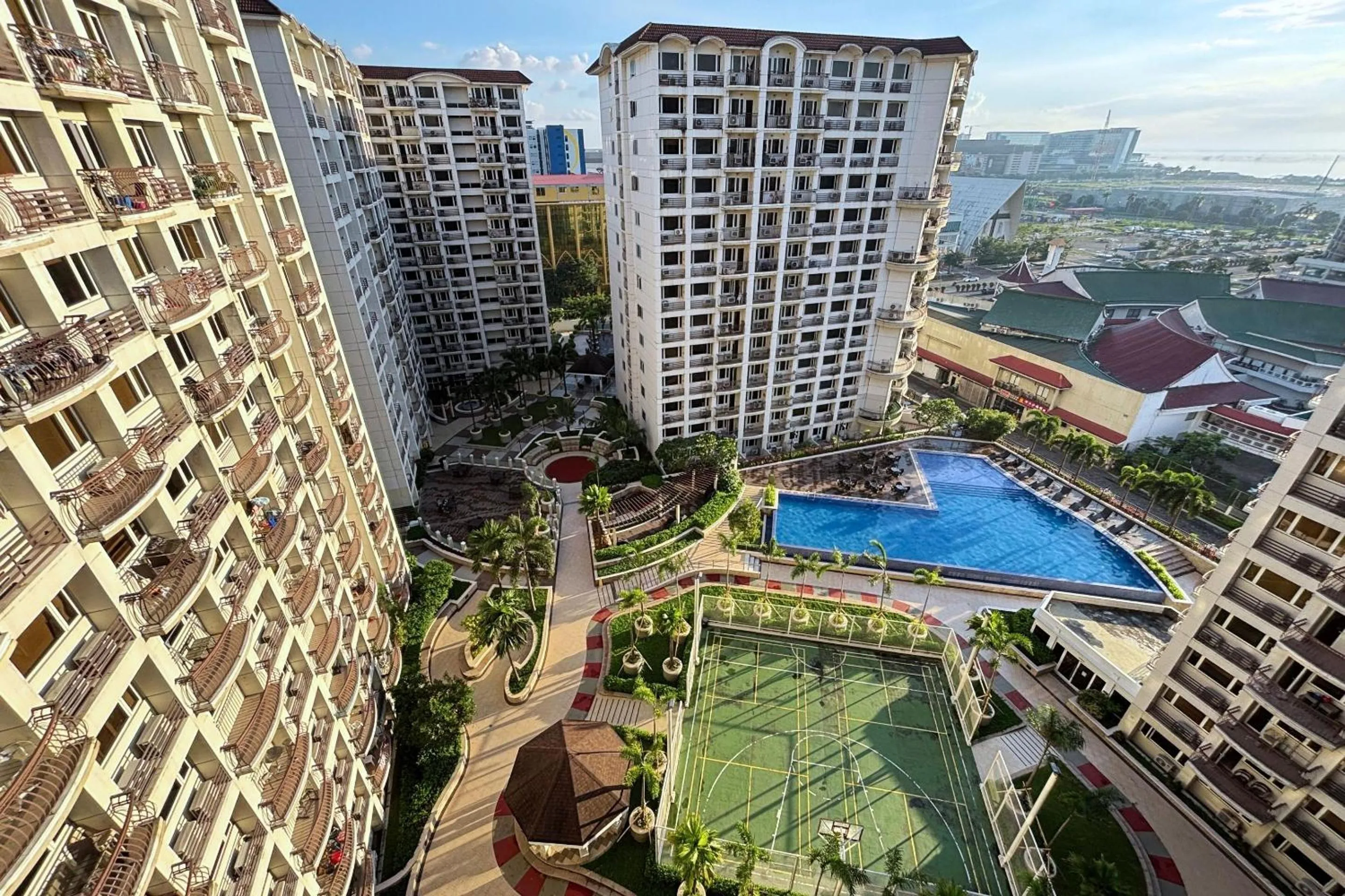 Bird's eye view in Extremeli Suites