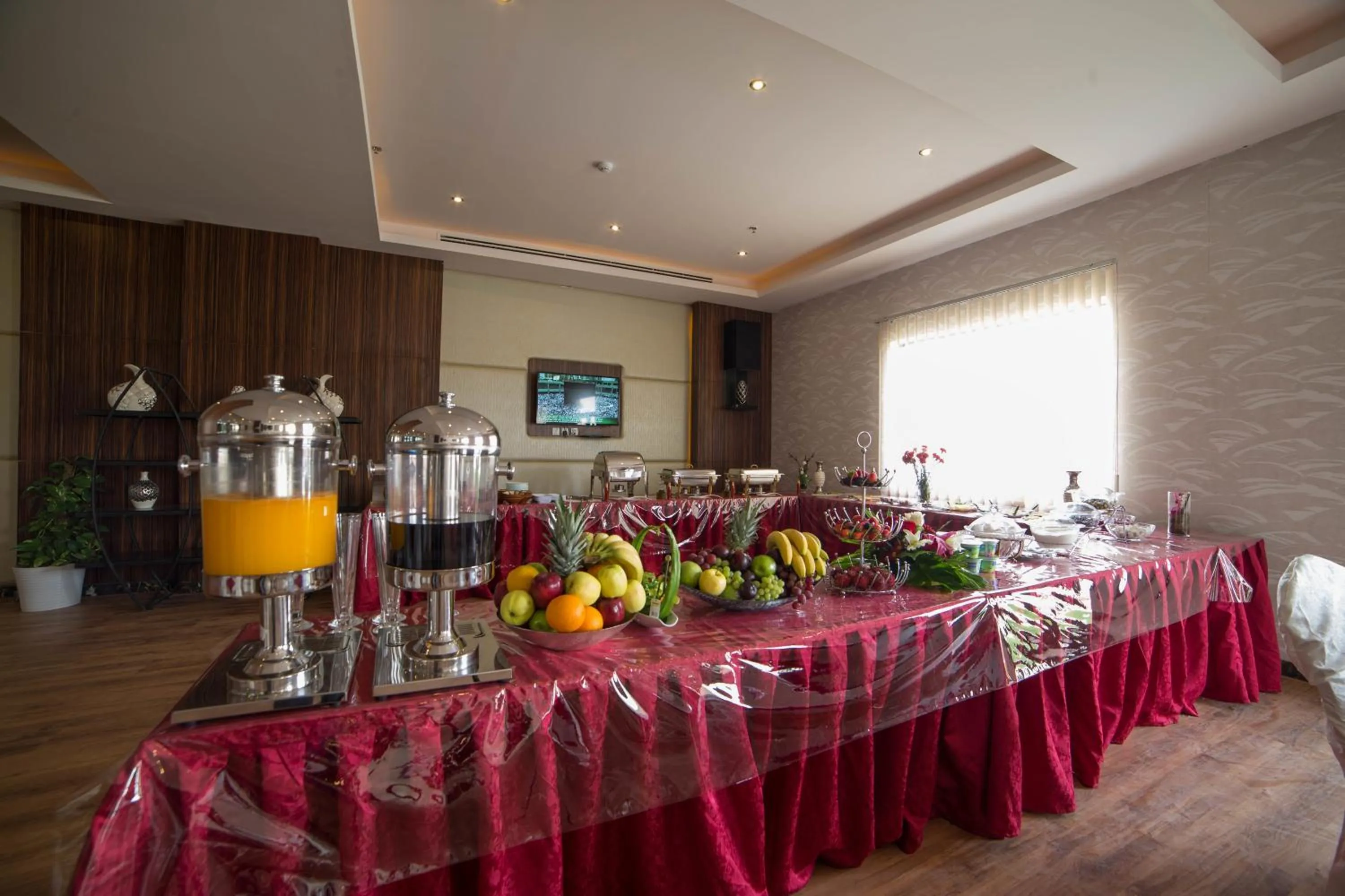 Restaurant/places to eat in Raoum Inn Hotel Apartments - Buraydah