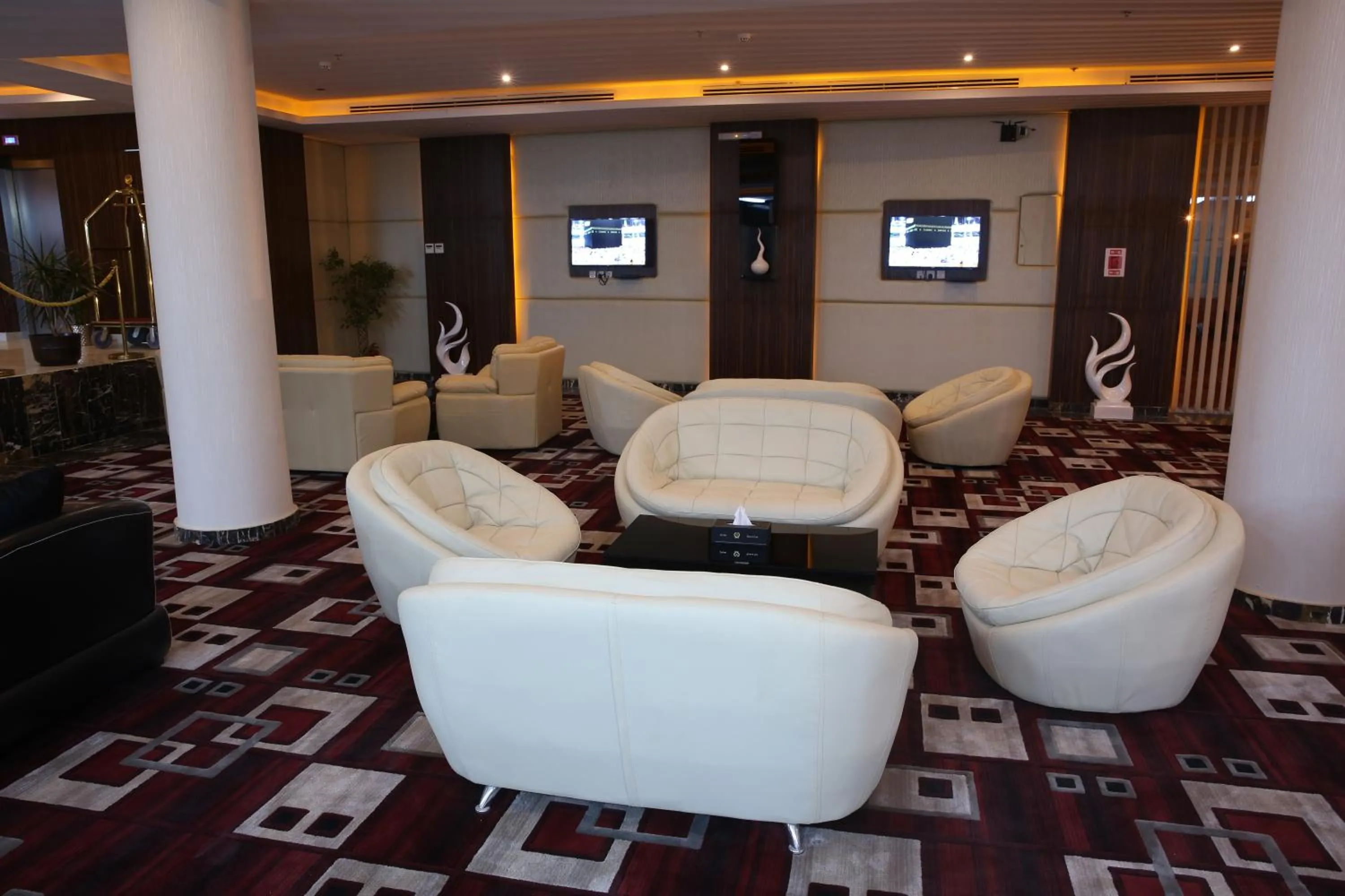 Lobby or reception in Raoum Inn Hotel Apartments - Buraydah