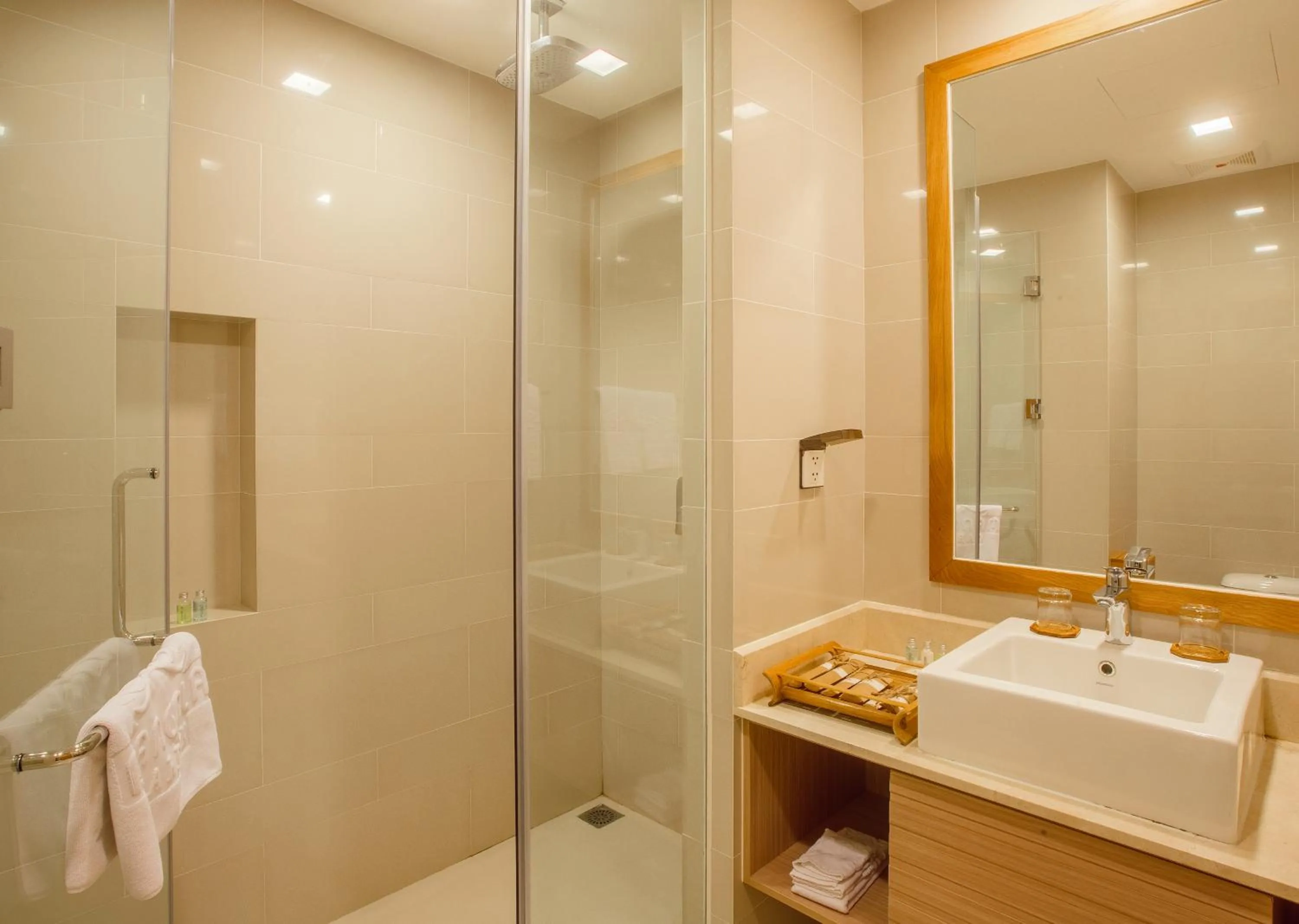 Toilet in Maha Mangala Zen Garden & Residence