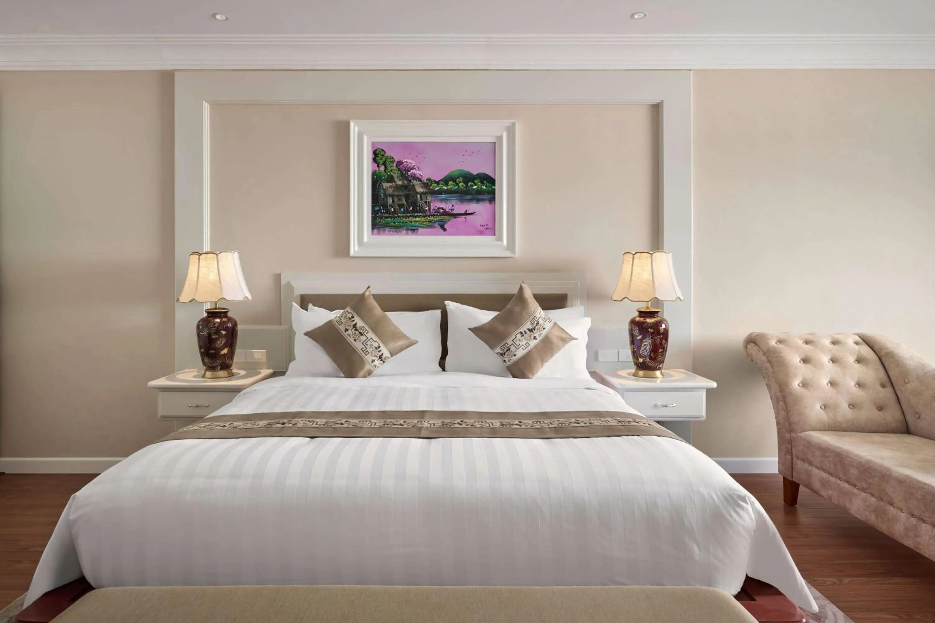 Bed in Wyndham Grand Phnom Penh Capital