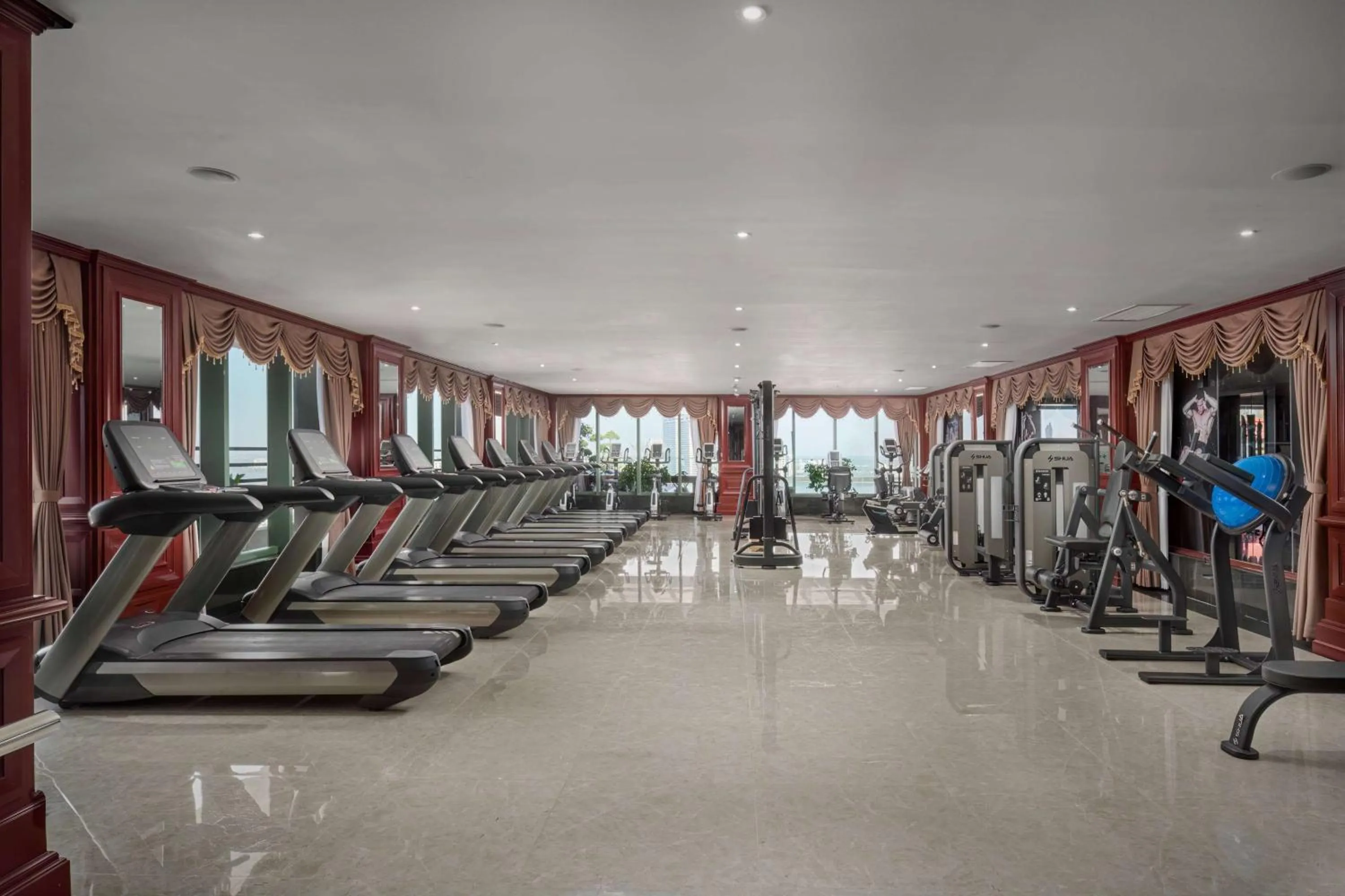 Fitness centre/facilities in Wyndham Grand Phnom Penh Capital