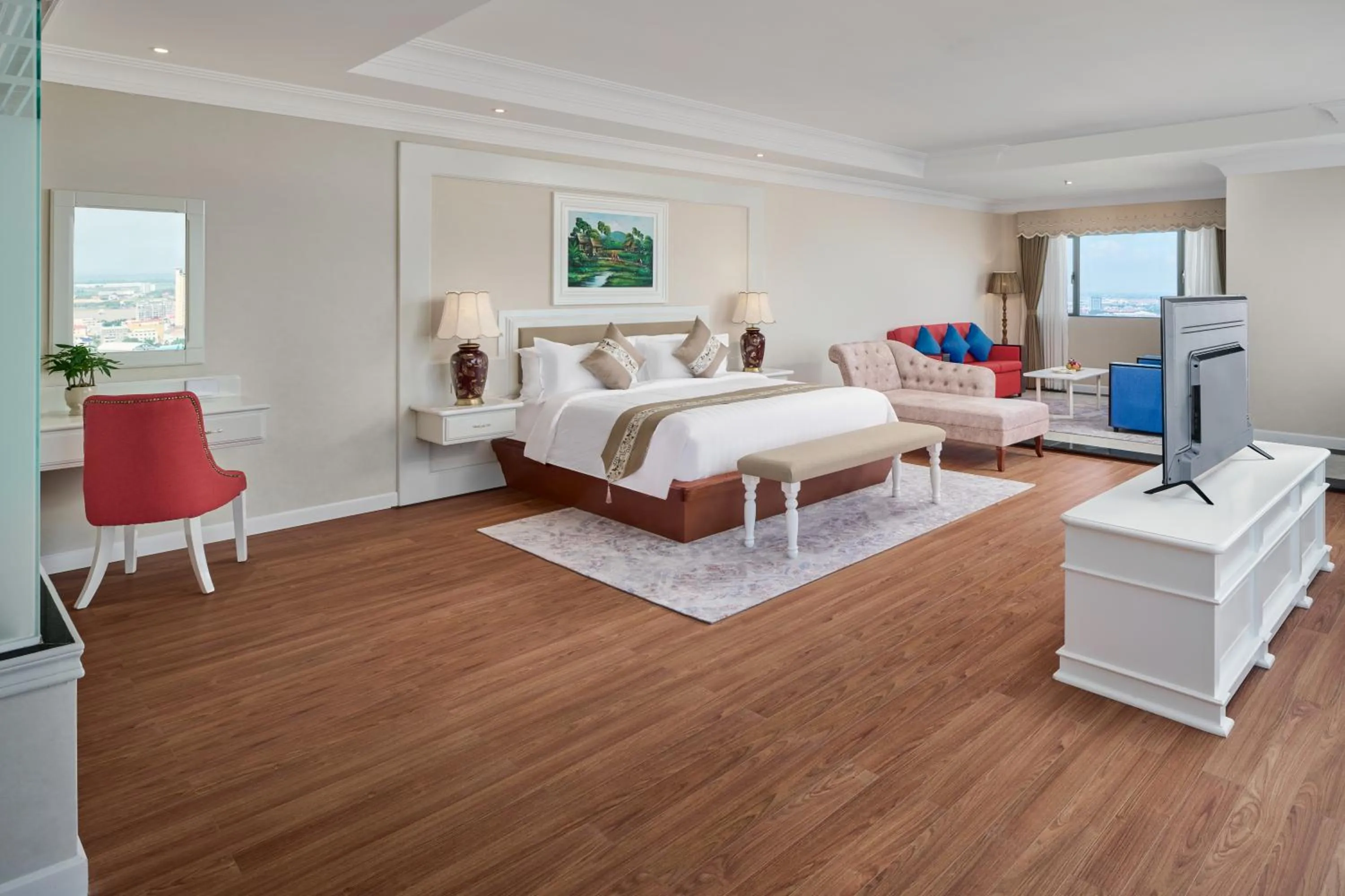 View (from property/room), Bed in Wyndham Grand Phnom Penh Capital