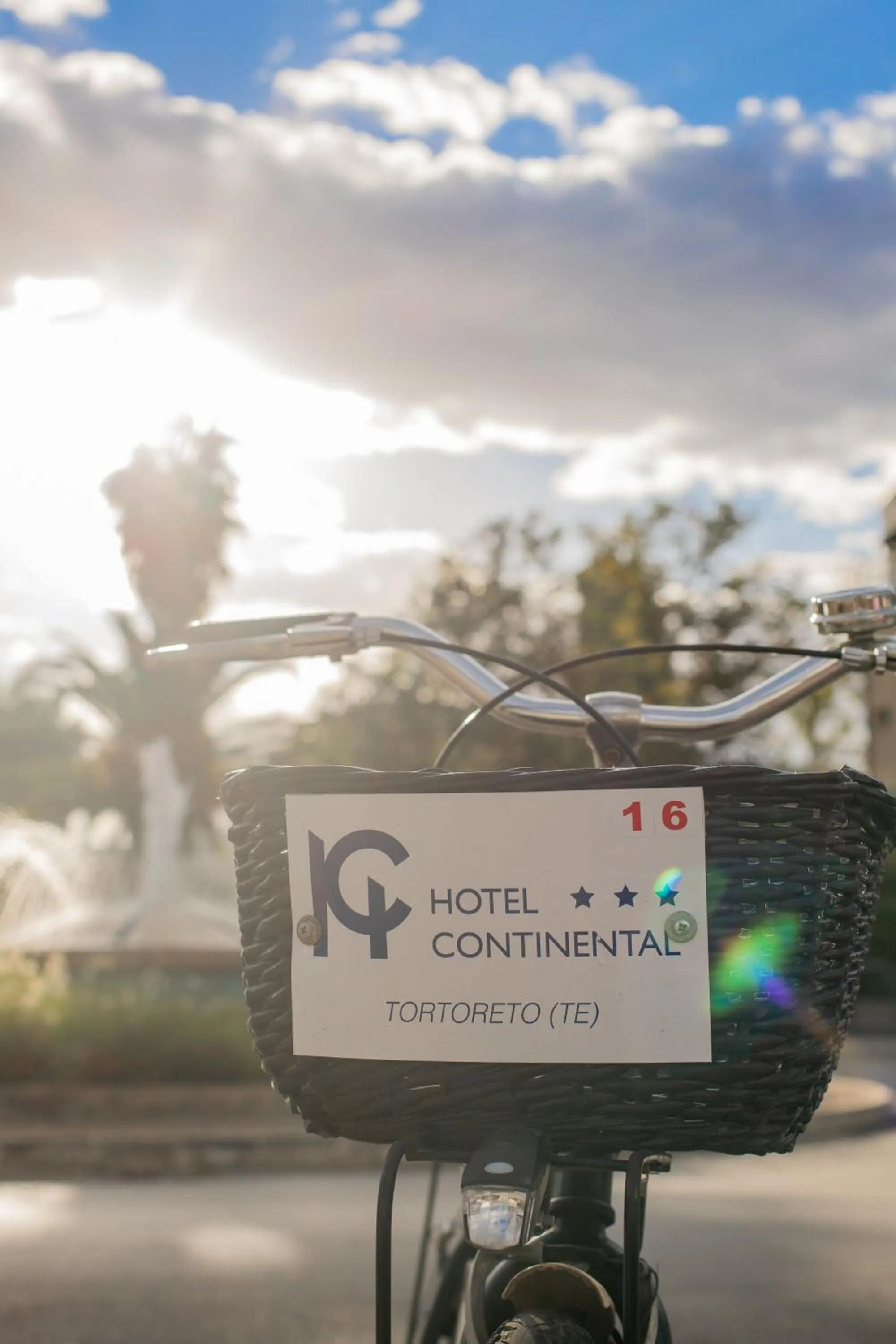 Day in Hotel Continental