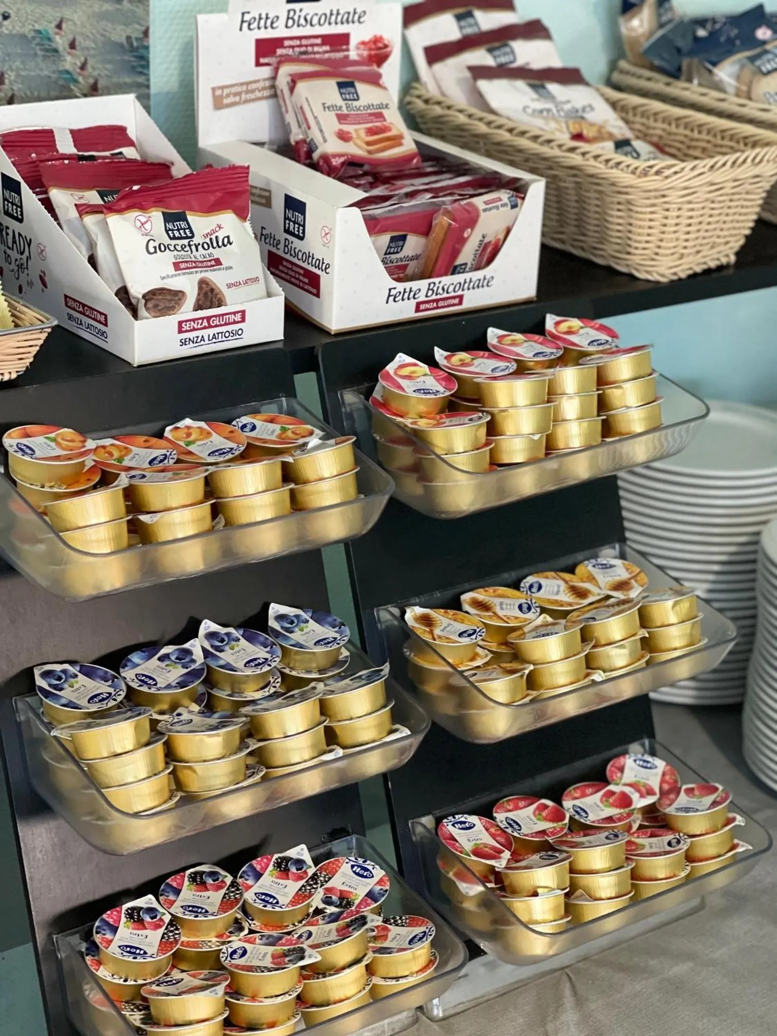 Buffet breakfast in Hotel Continental