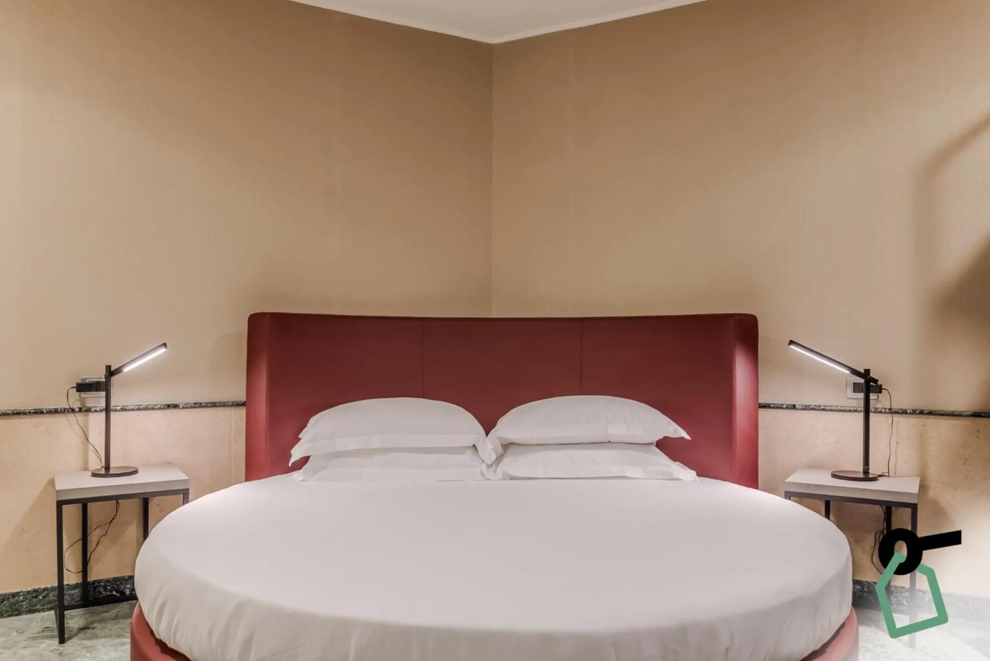 Bedroom, Bed in Hotiday Apartments La Spezia