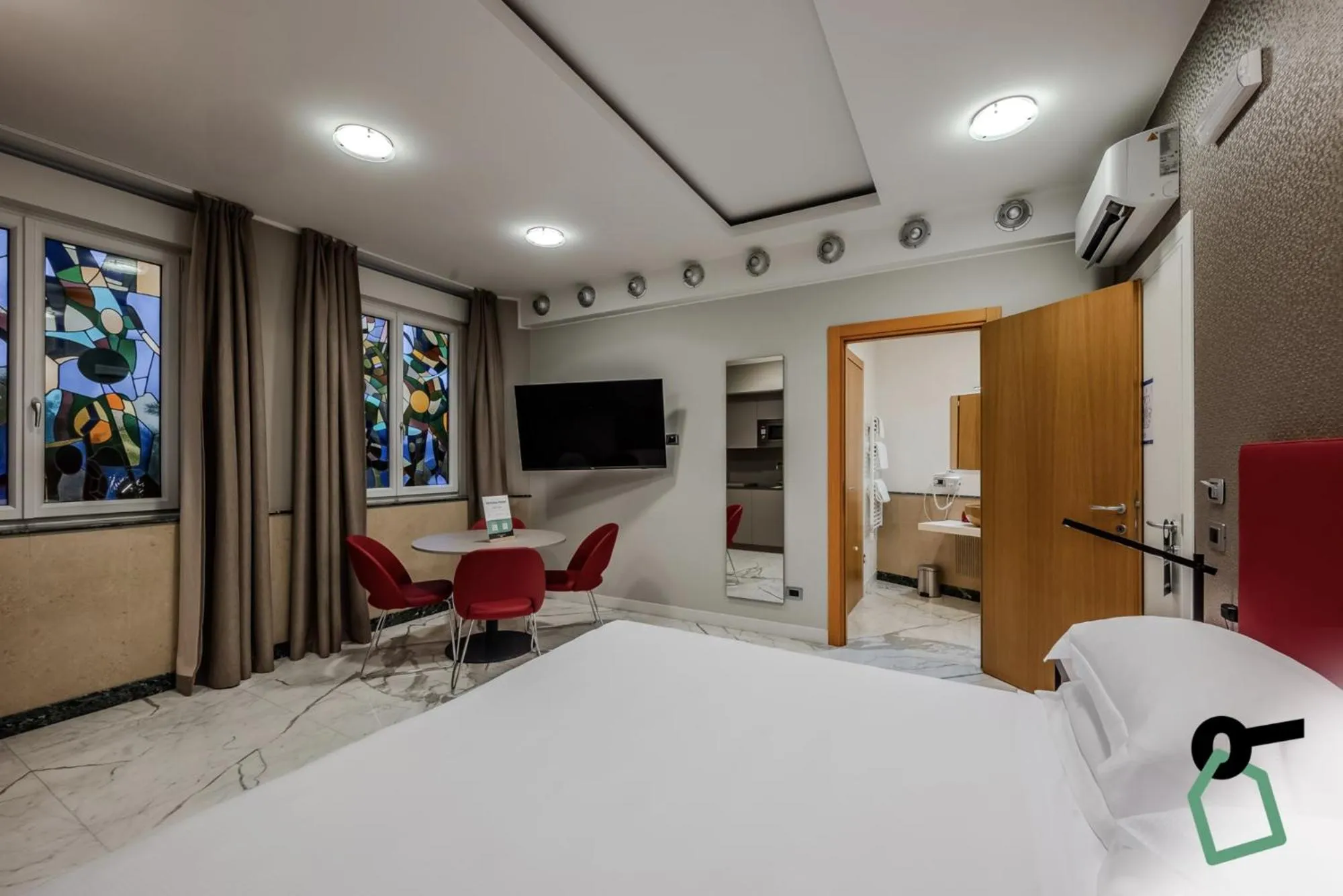 Photo of the whole room, Bed in Hotiday Apartments La Spezia