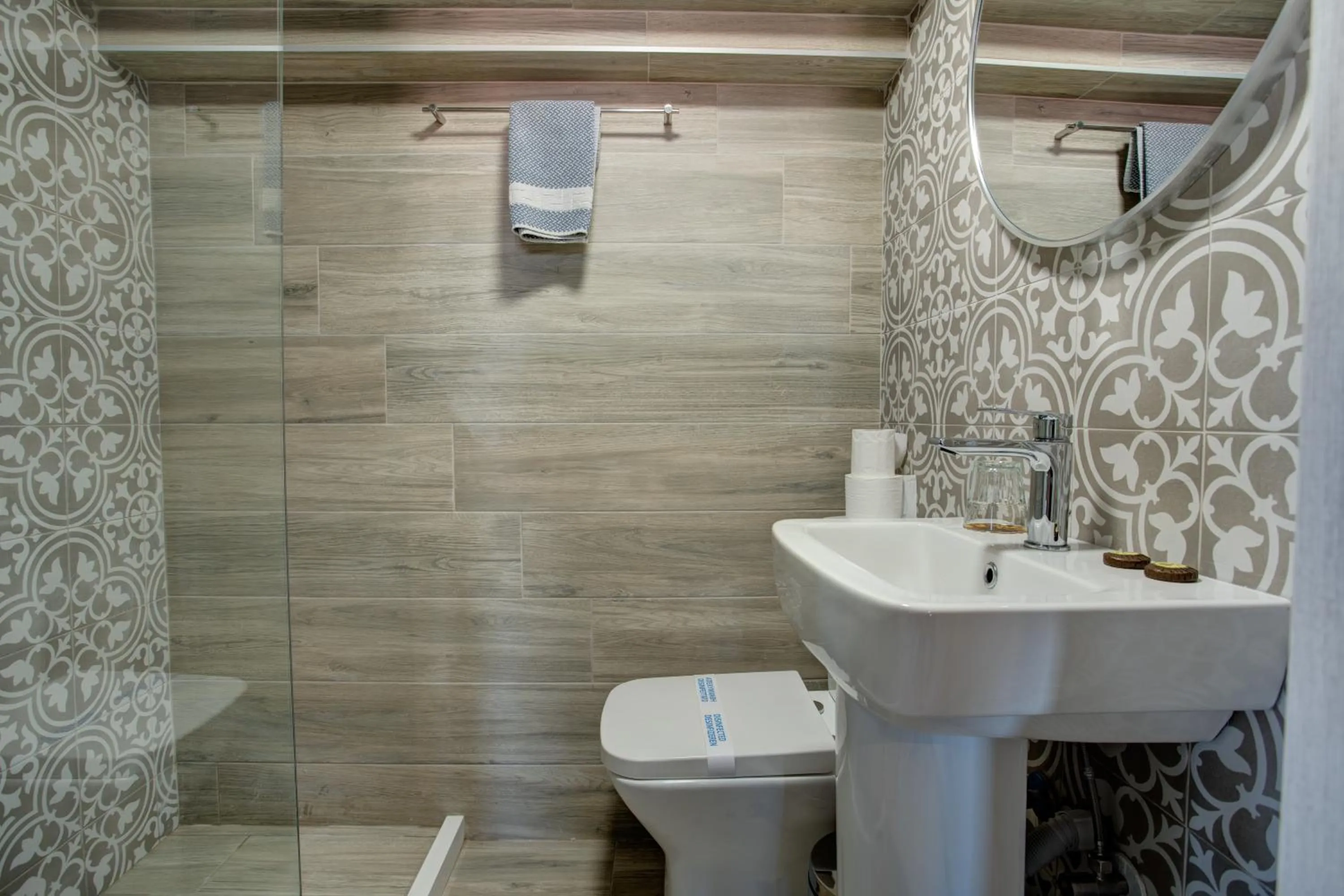 Shower in Heliotrope The Studios