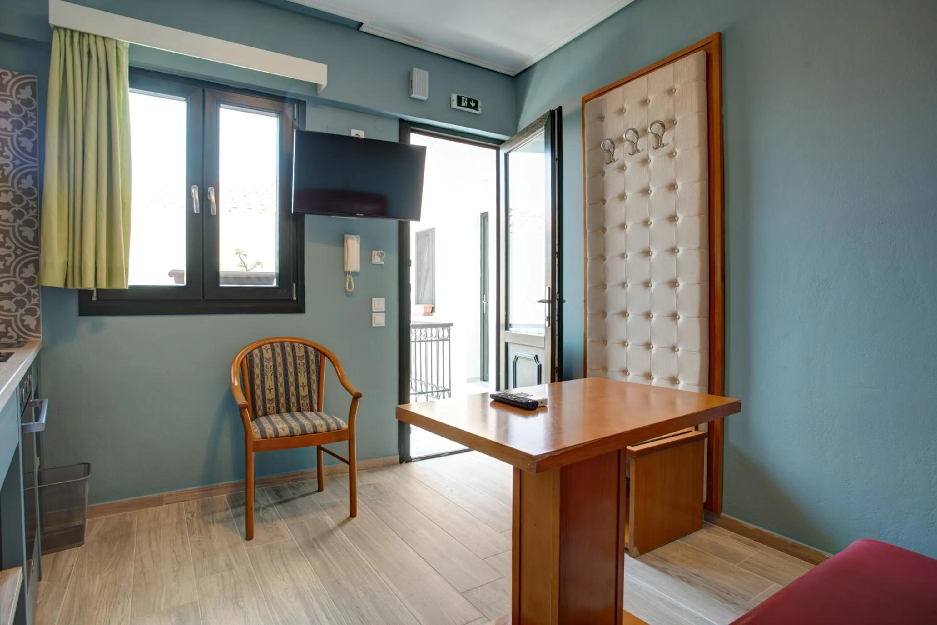 Seating area in Heliotrope The Studios