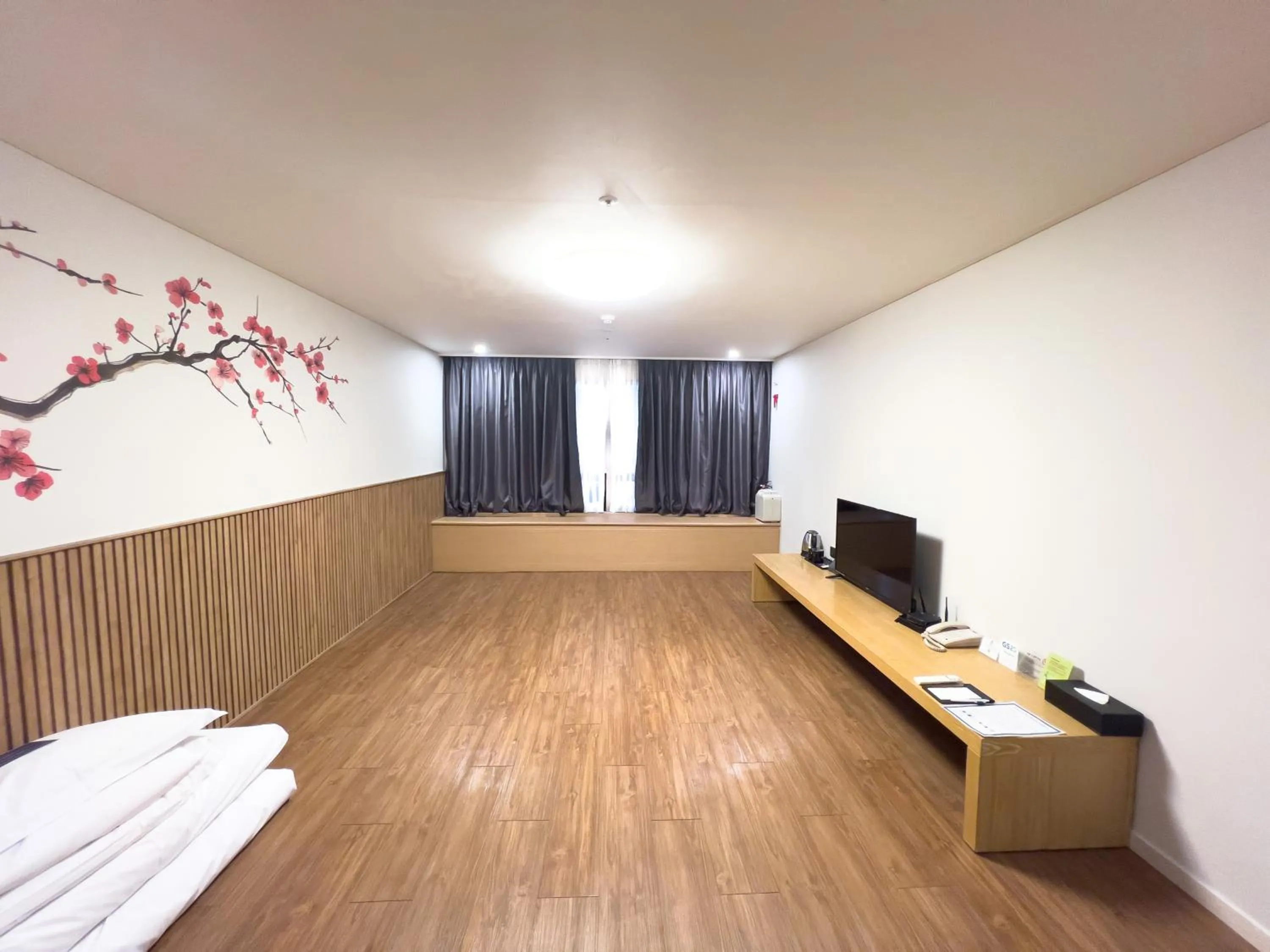 Bed in Best Western Jeju Hotel