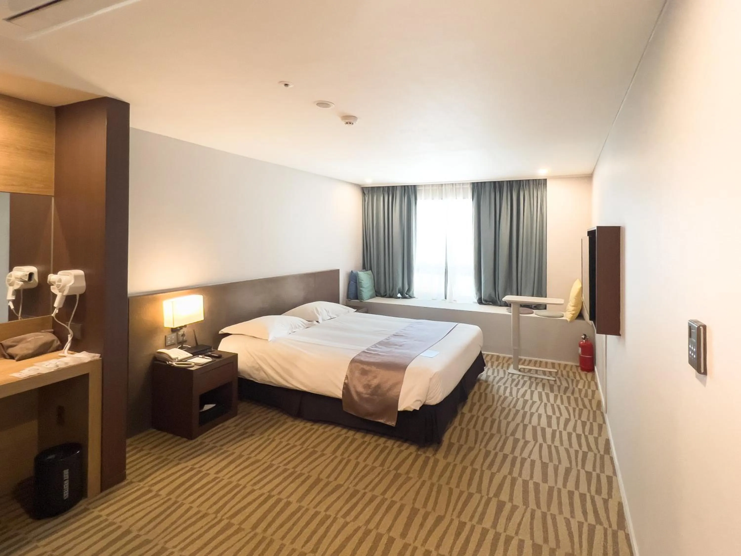 Bed in Best Western Jeju Hotel