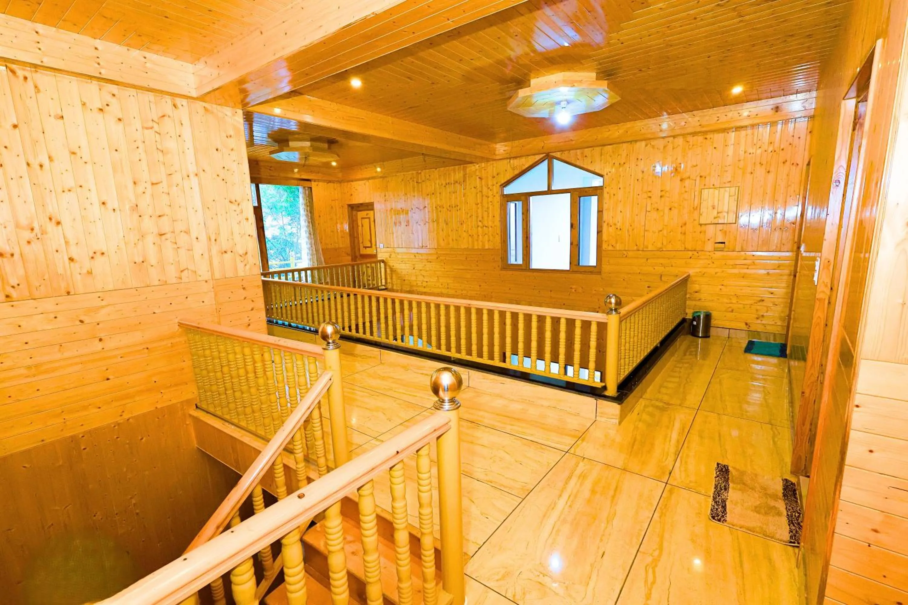 Property building in WANDER THRIVES INN By Ads Manali