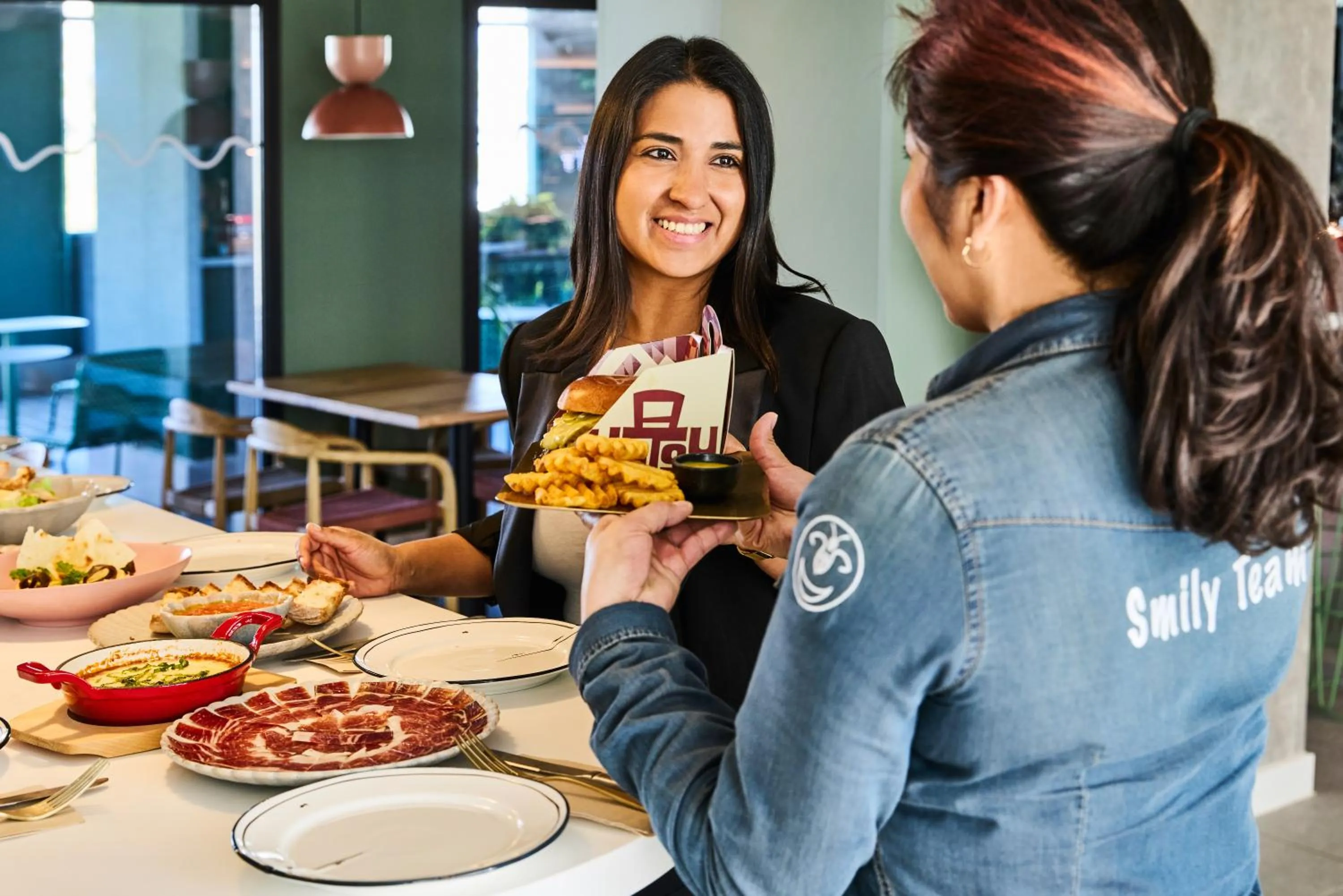 Food and drinks in Ibis Styles Madrid Airport Valdebebas