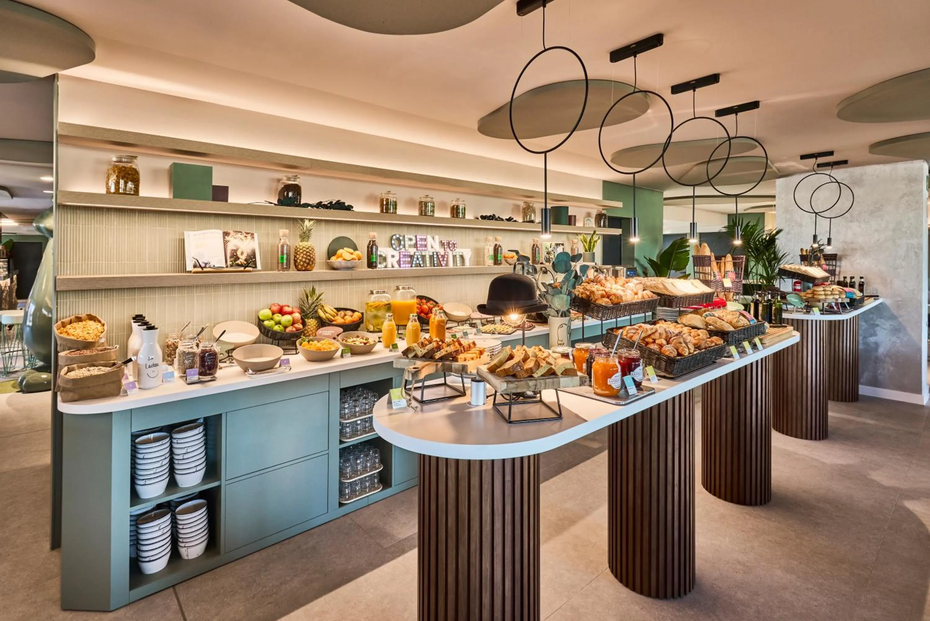 Breakfast in Ibis Styles Madrid Airport Valdebebas