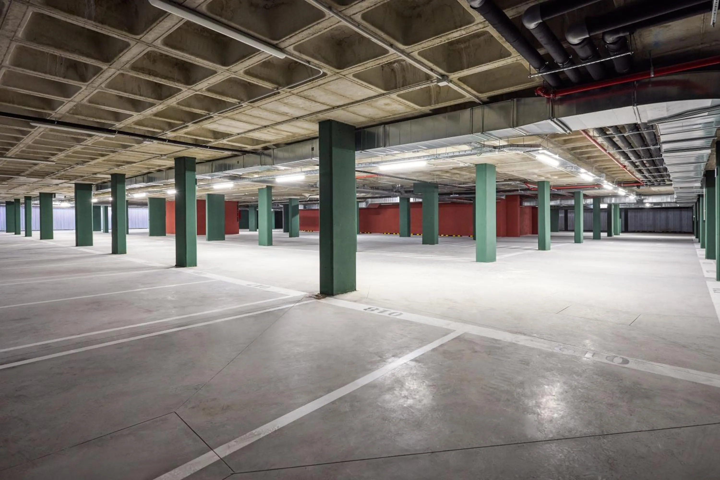 Parking in Ibis Styles Madrid Airport Valdebebas