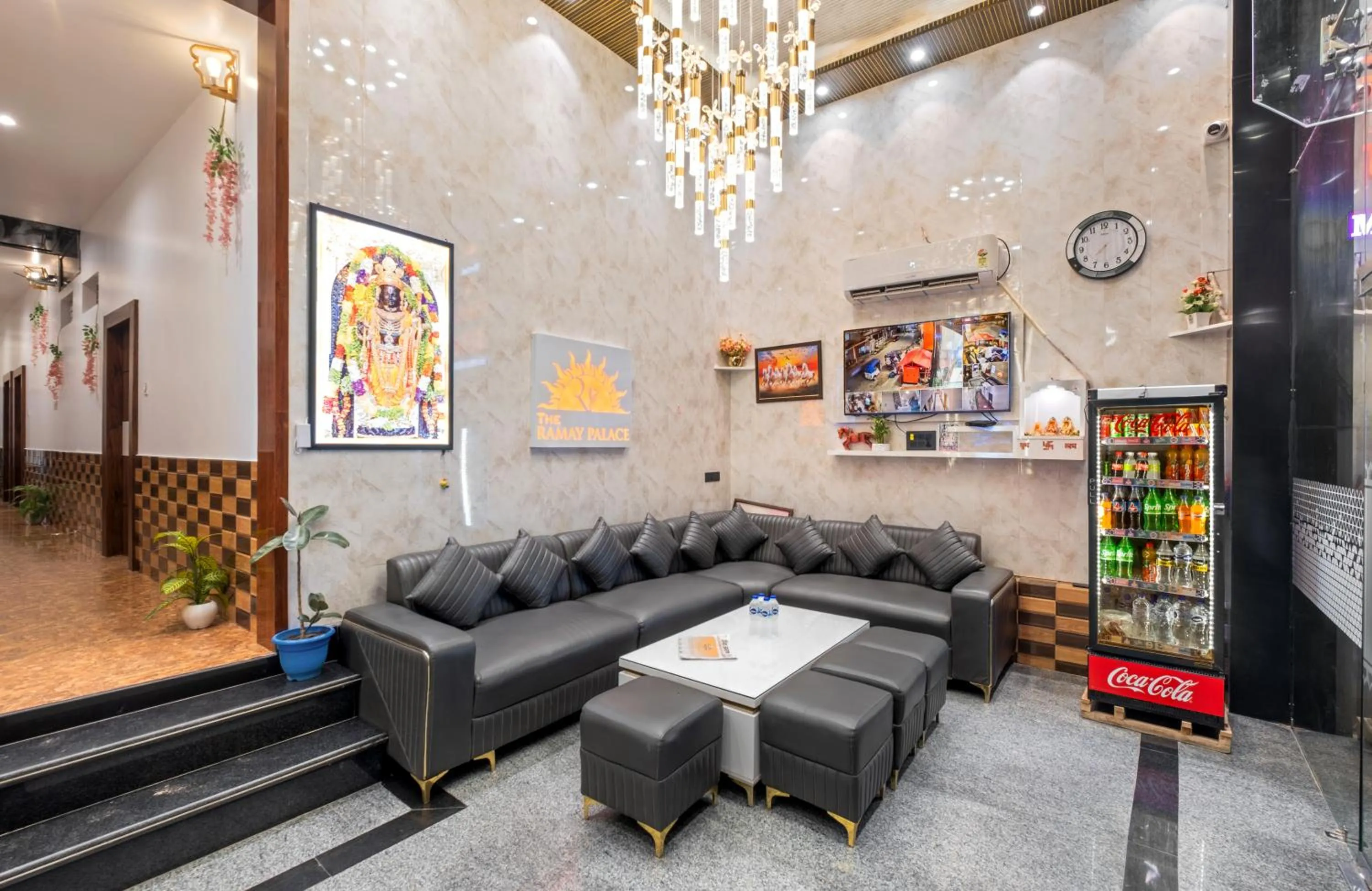 Hotel Ramay Palace